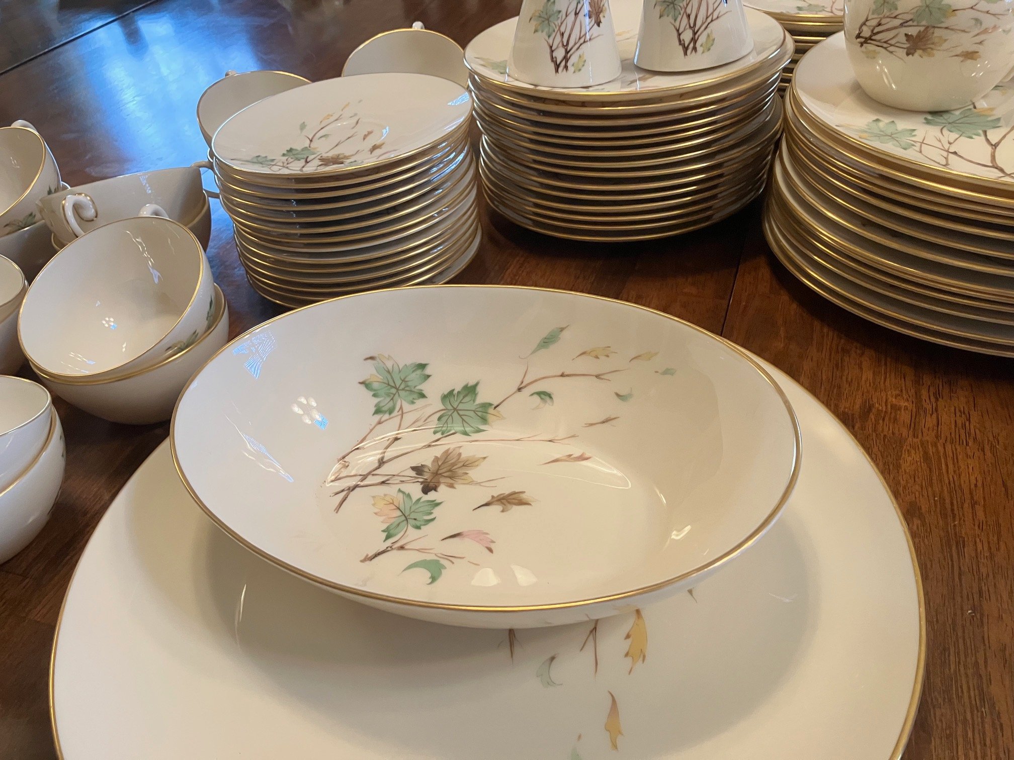 Lenox, Westwind China Set - Dinnerware Sets - Ontario, Oregon ...