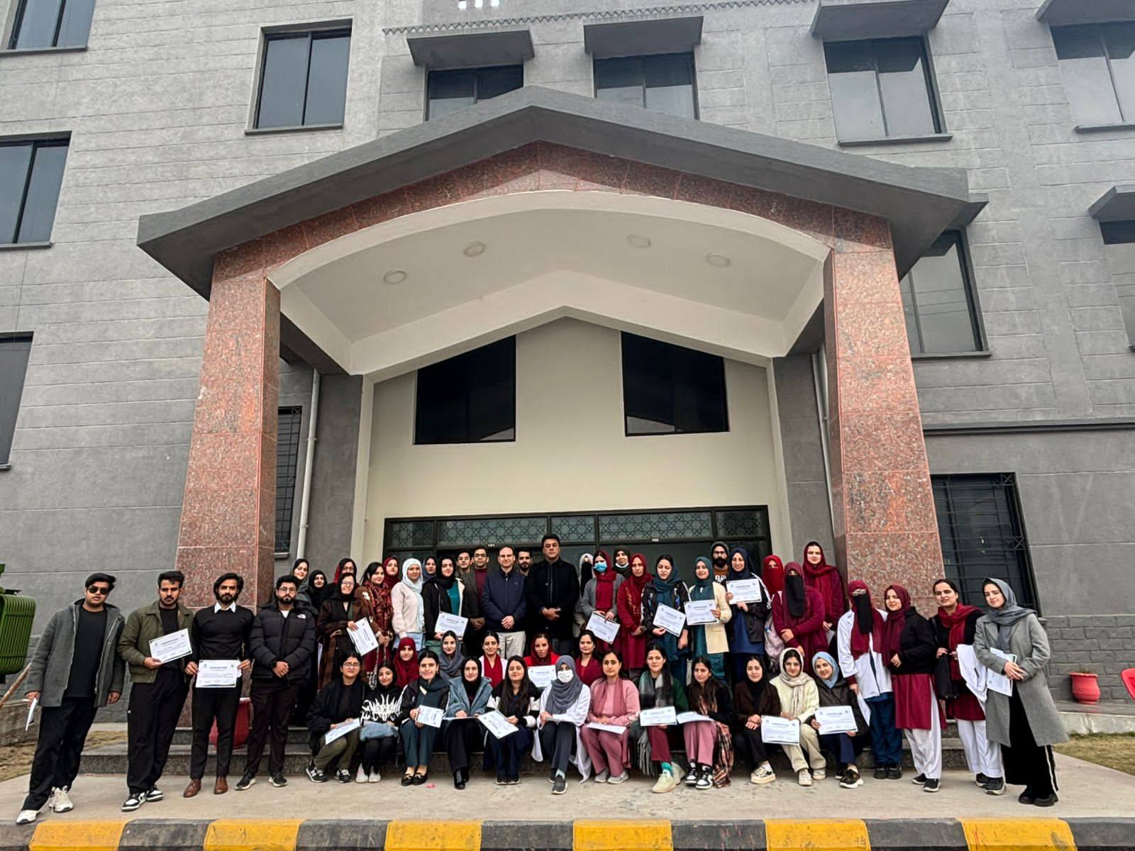 Maroof International... - Maroof International Hospital