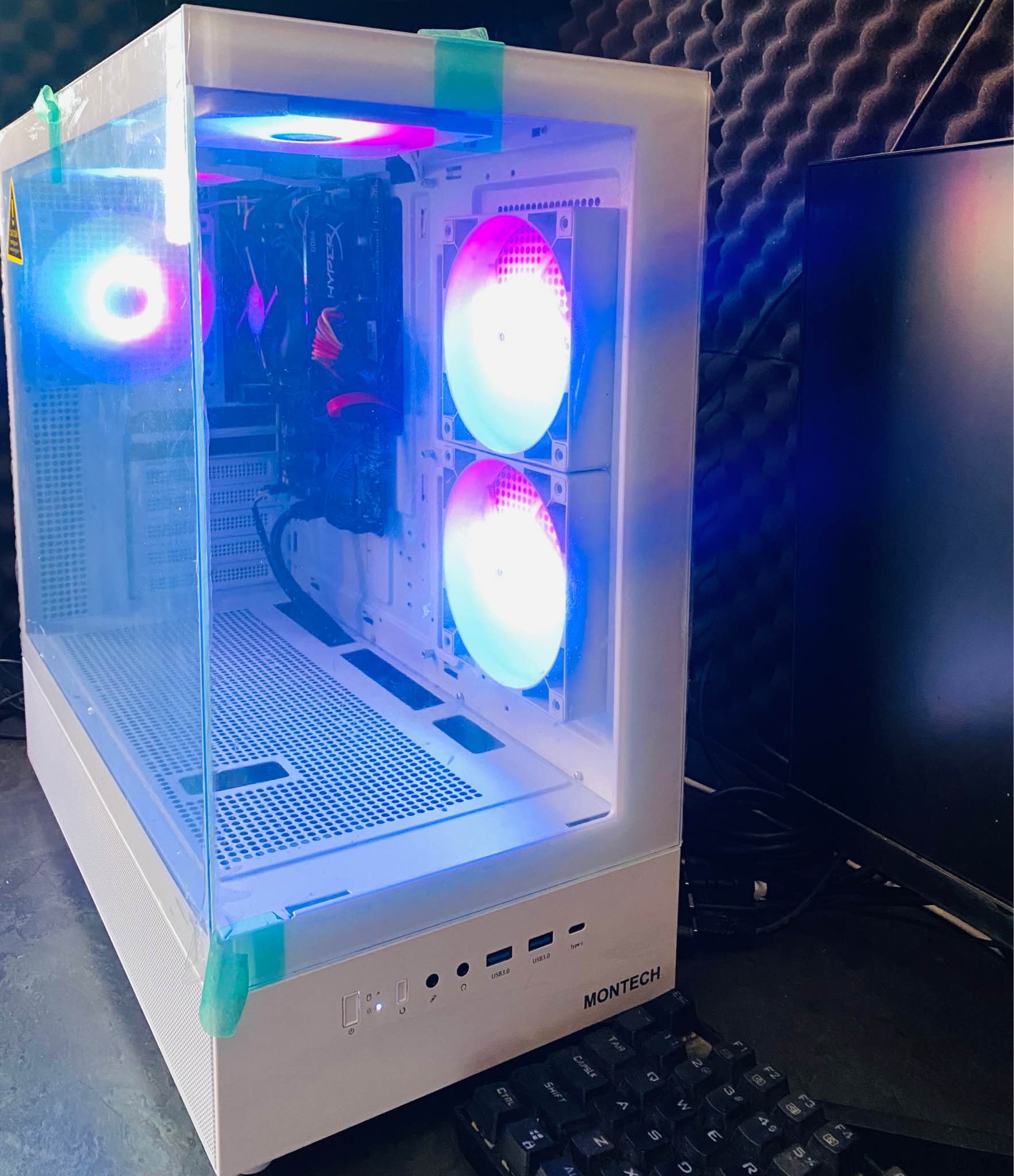 White Gaming PC – Clean & Powerful Setup - Desktop Computers - Knysna ...