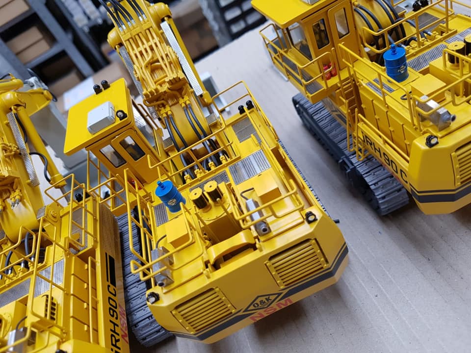 KPS Models - Custom O&K RH 90 in Miller Mining Backhoe,...