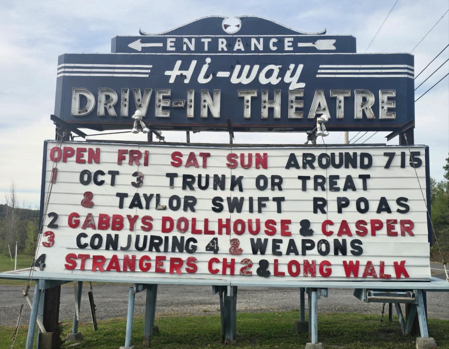 Hi-Way Drive In Movie Theatre | Coxsackie NY