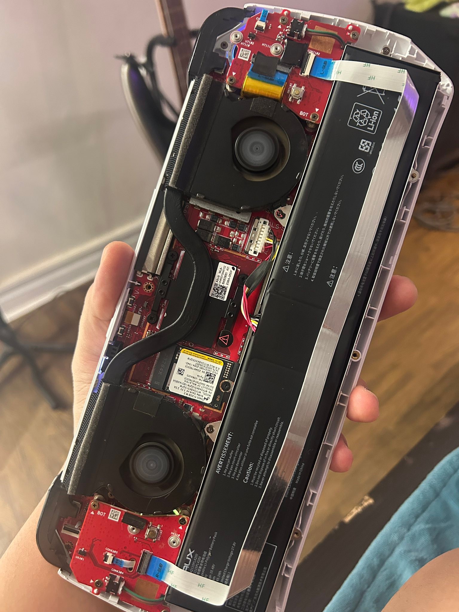 S.N. Z1E won't turn on after Jsaux battery mod unless battery is
