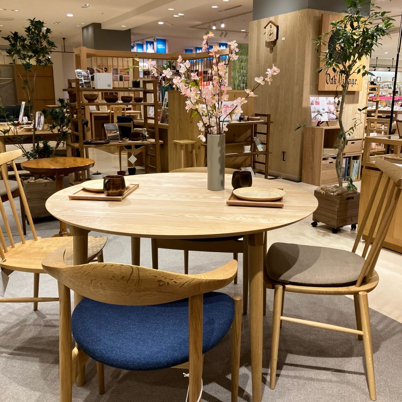 Oak Village | オークヴィレッジ added a... - Oak Village | オーク 