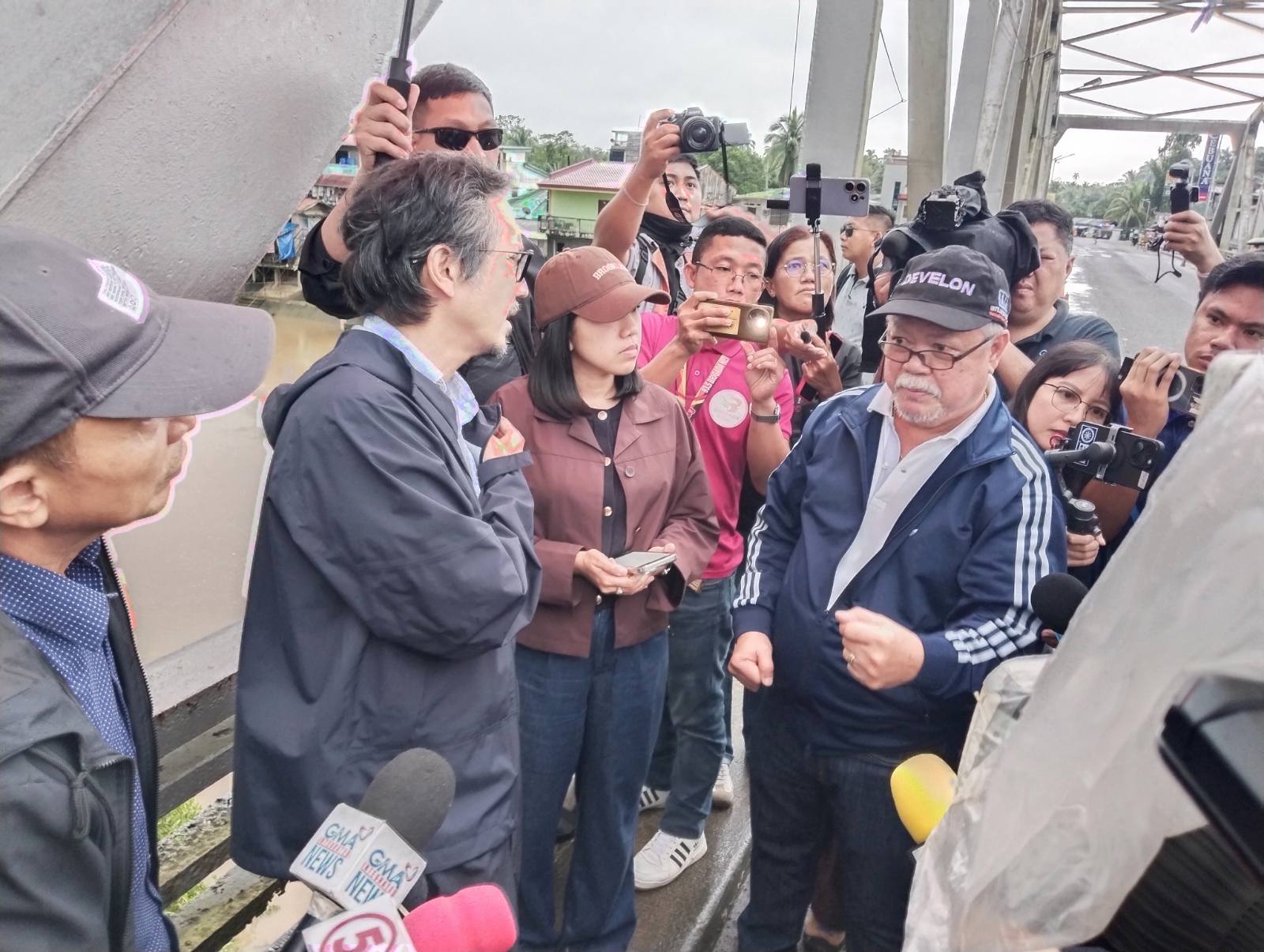 Philippine - LOOK: DPWH Secretary Vince Dizon inspects on Monday (Feb ...