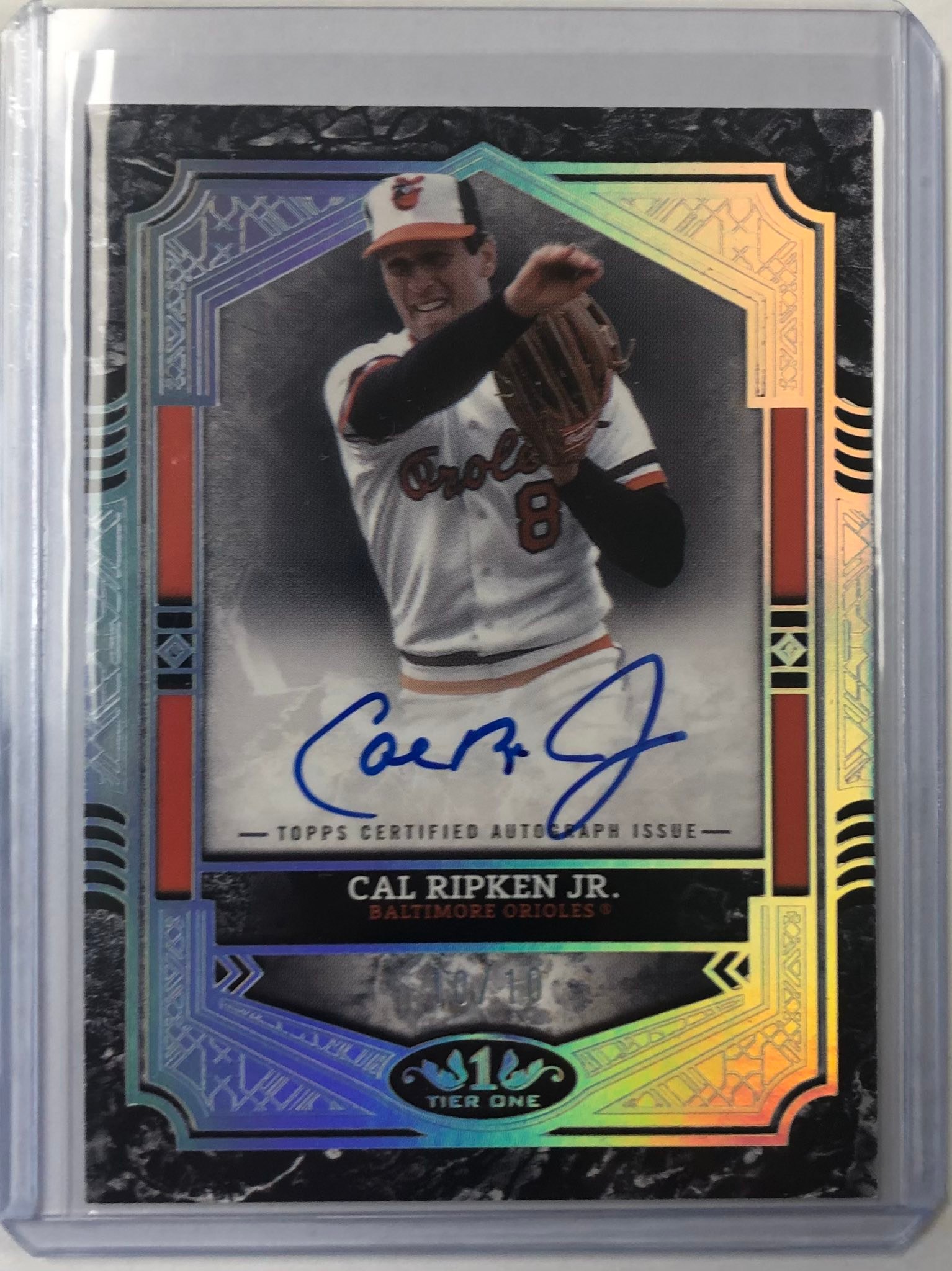Topps Black Chrome 2025 hobby box includes Ken Griffey Jr autograph