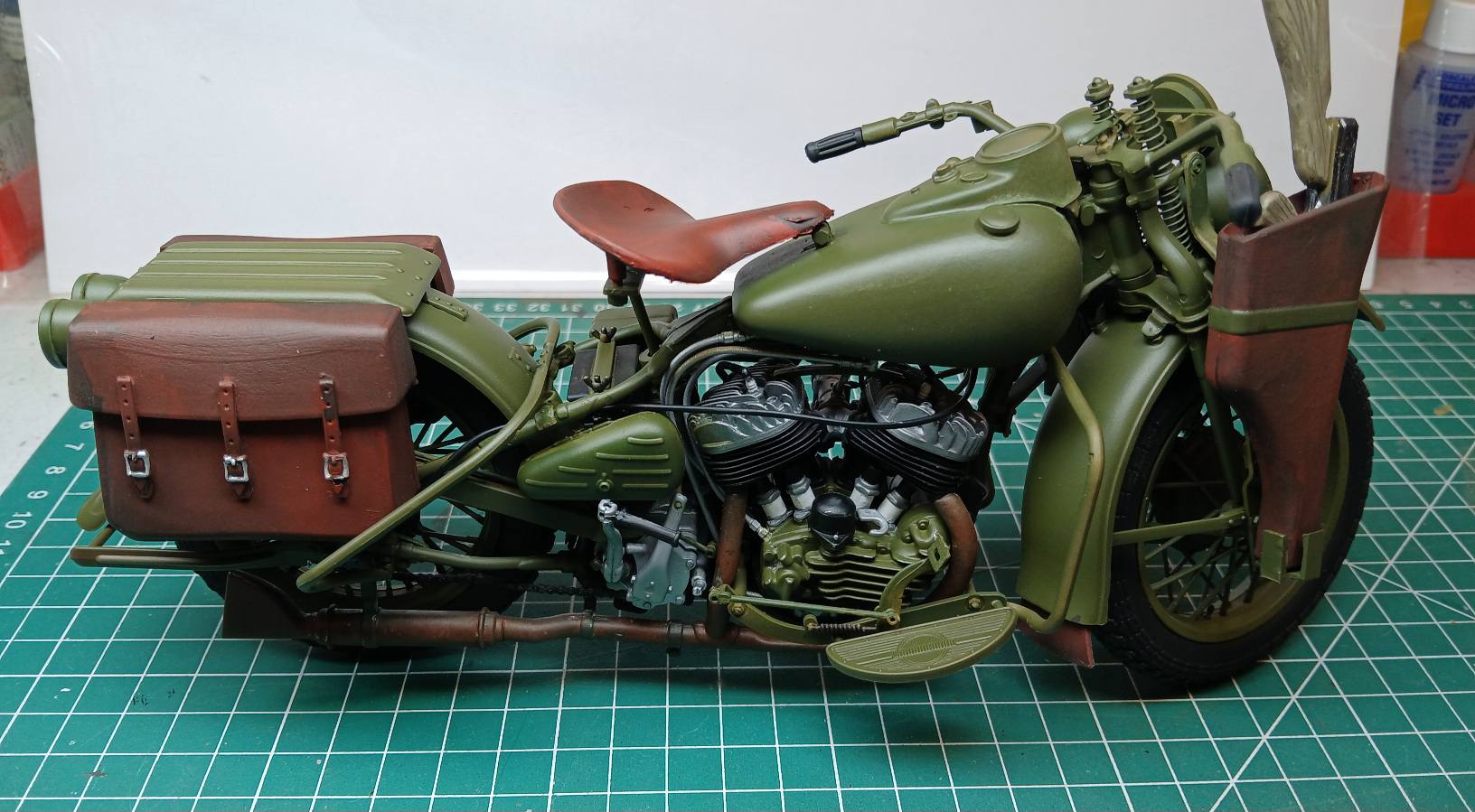 From SaburohShiroh Sakai and Bernard Uemura: 1/9 Harley-Davidson