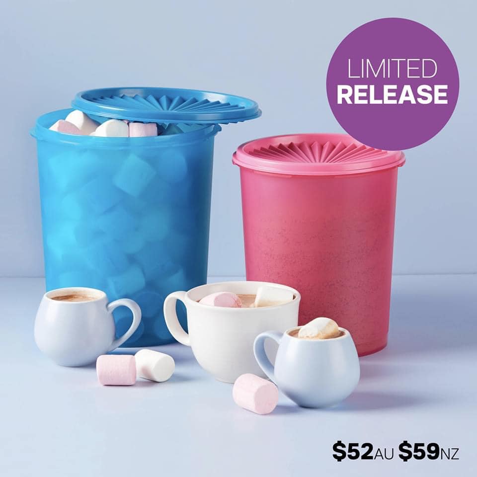 Sara's tupperware world