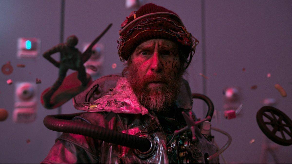 Sam Rockwell is a man from the future, come to warn the present 