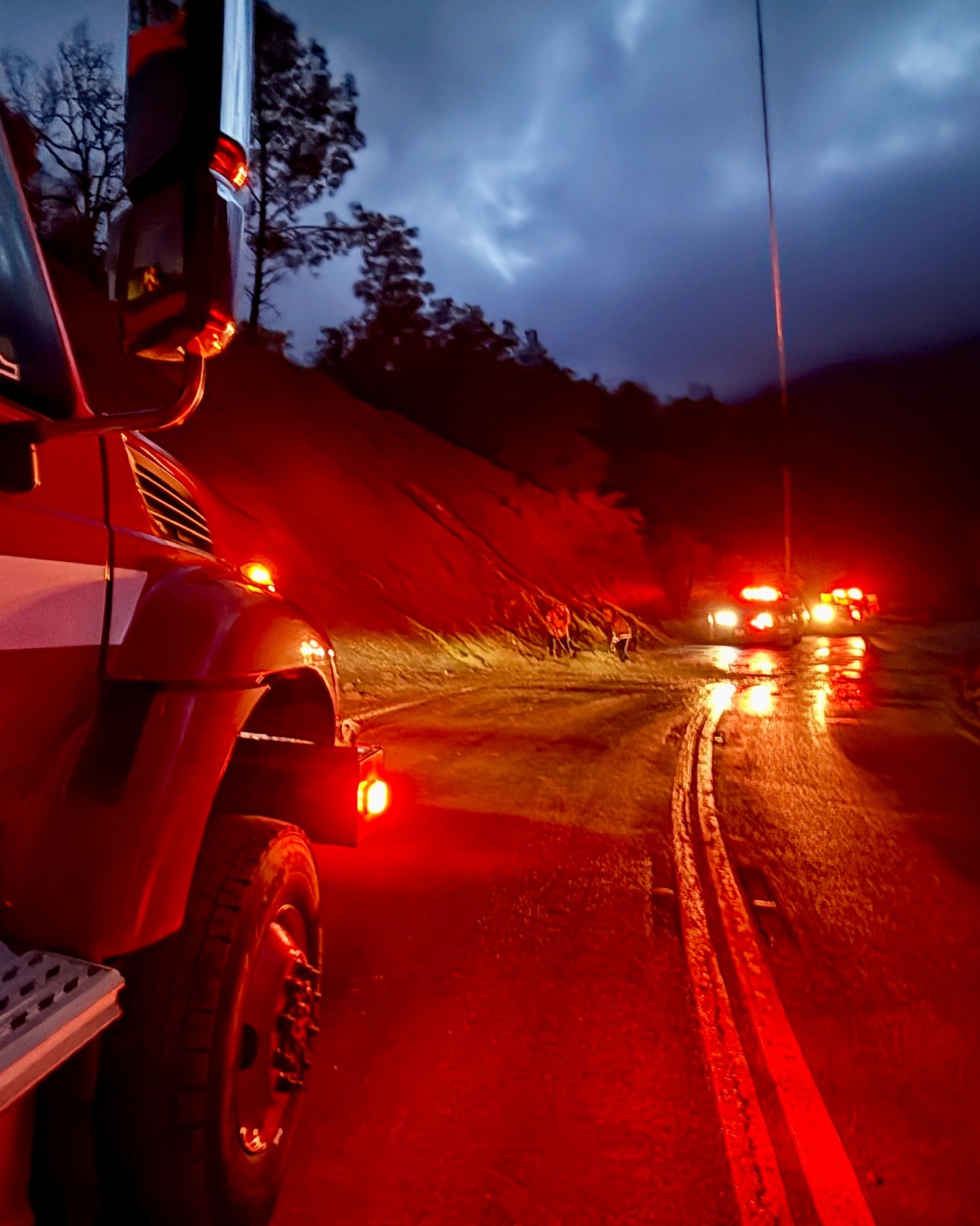 CAL - #PinnaclesFire off of Hwy 146 Pinnacles West, East of Soledad in ...