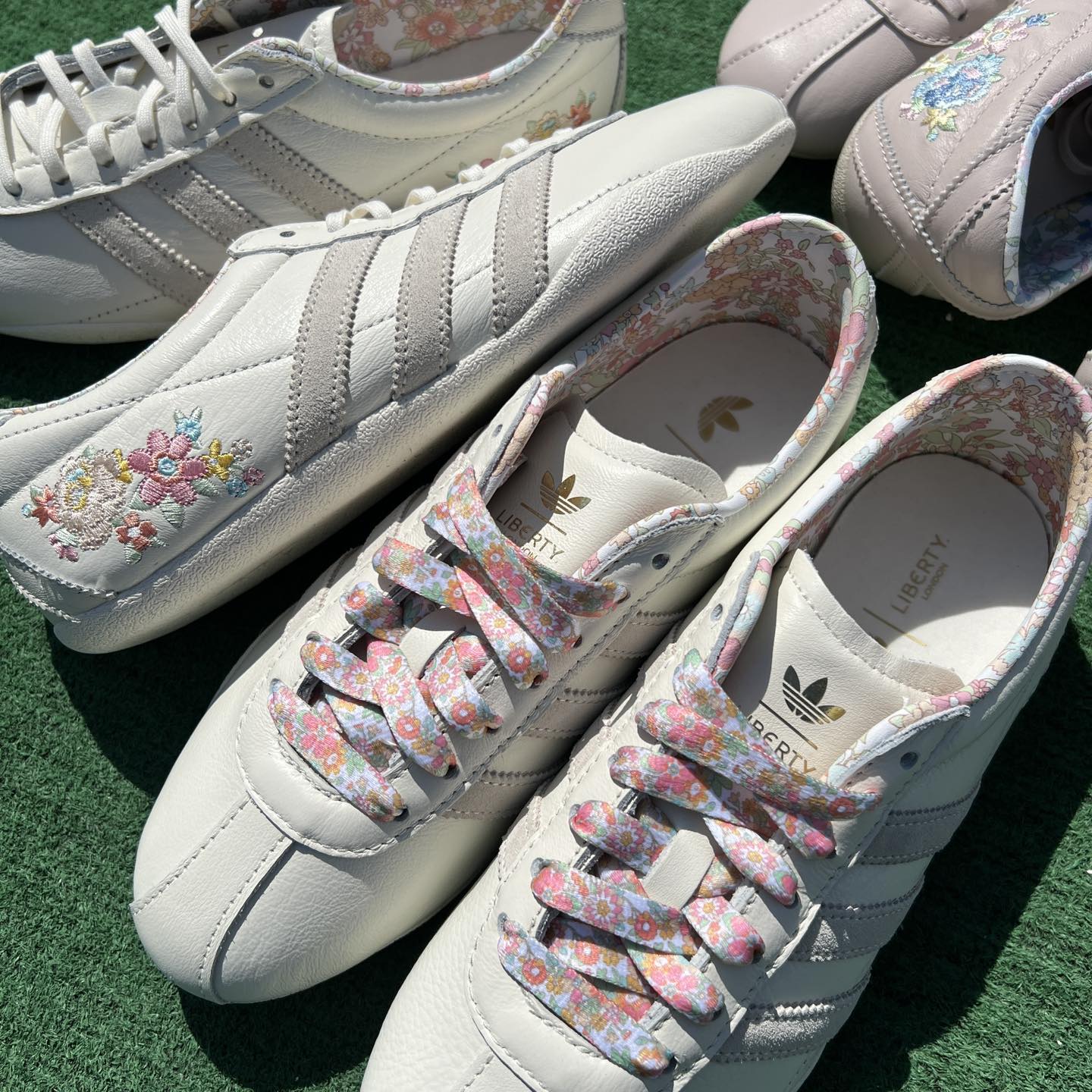 New Arrival . . 【ADIDAS】 TOKYO W LIBERTY LONDON OFFW/OFFW