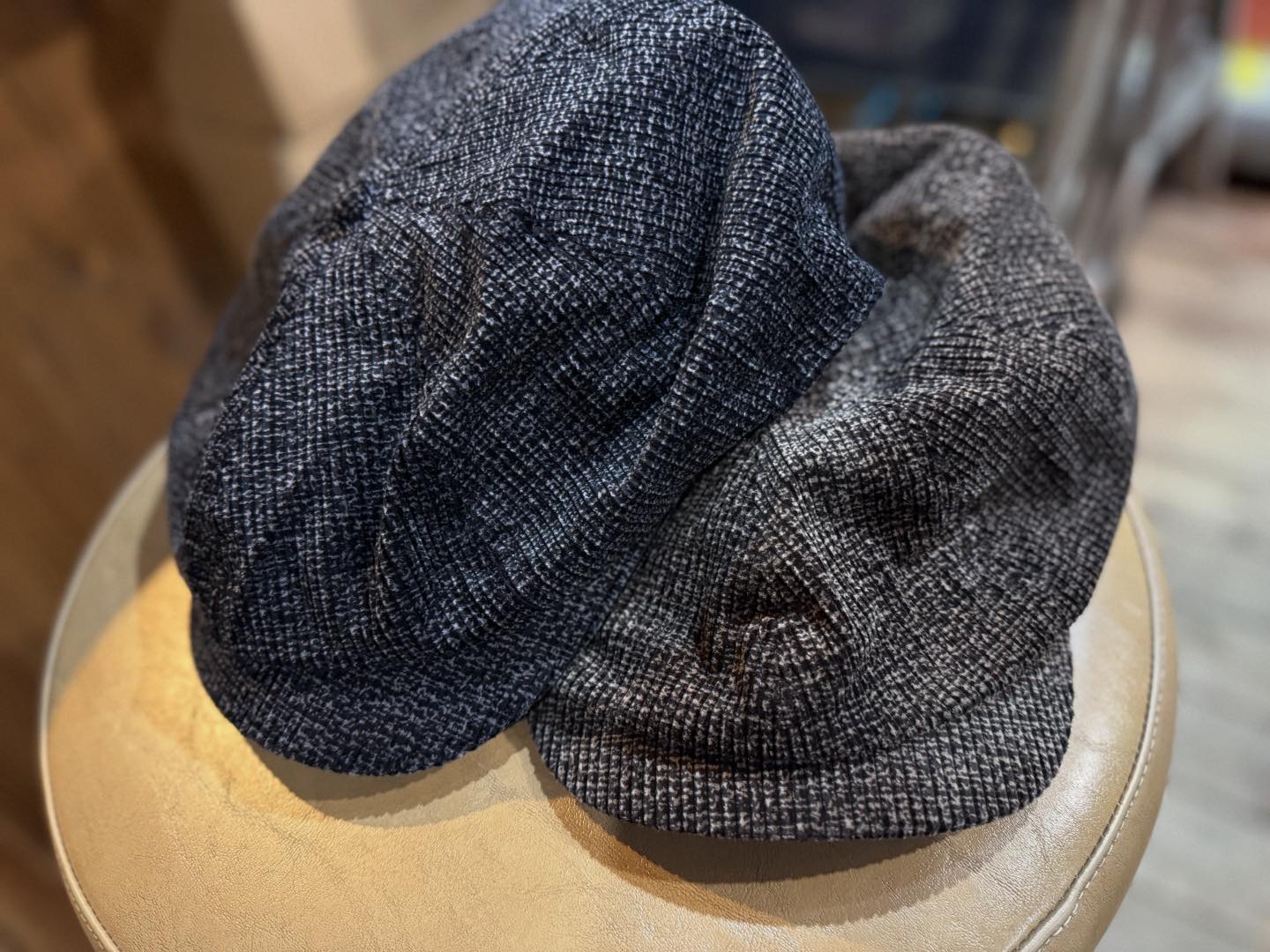 Dapper'sから Special Casquette Lot1833 大きめで長いツバが特徴的な