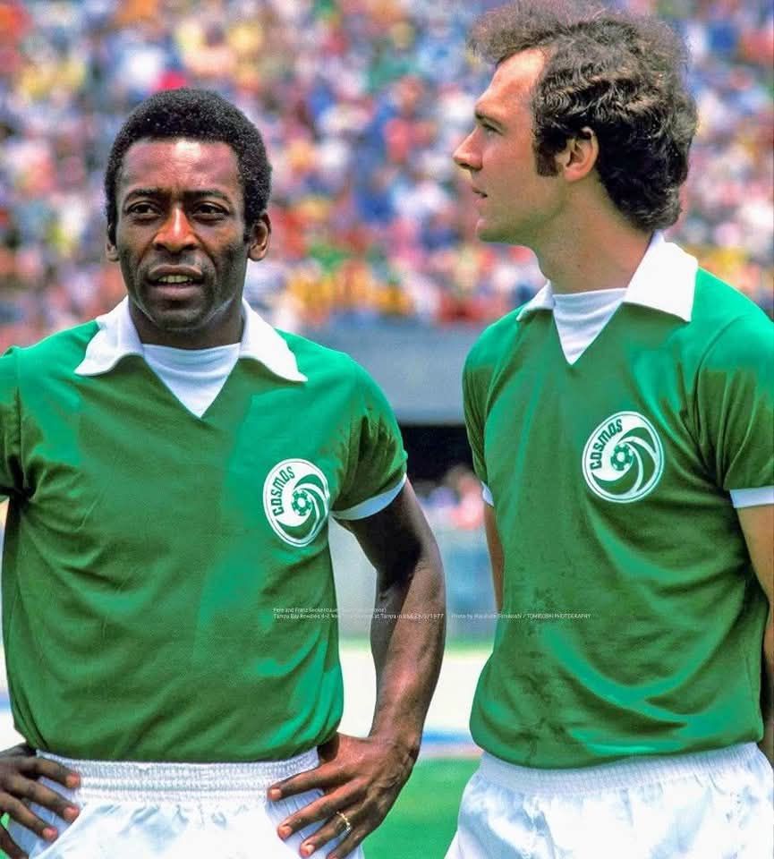 T-Shirt Homme Cosmos New York Soccer Pelé NASL 1970 Retro - 100% Coton Confortable