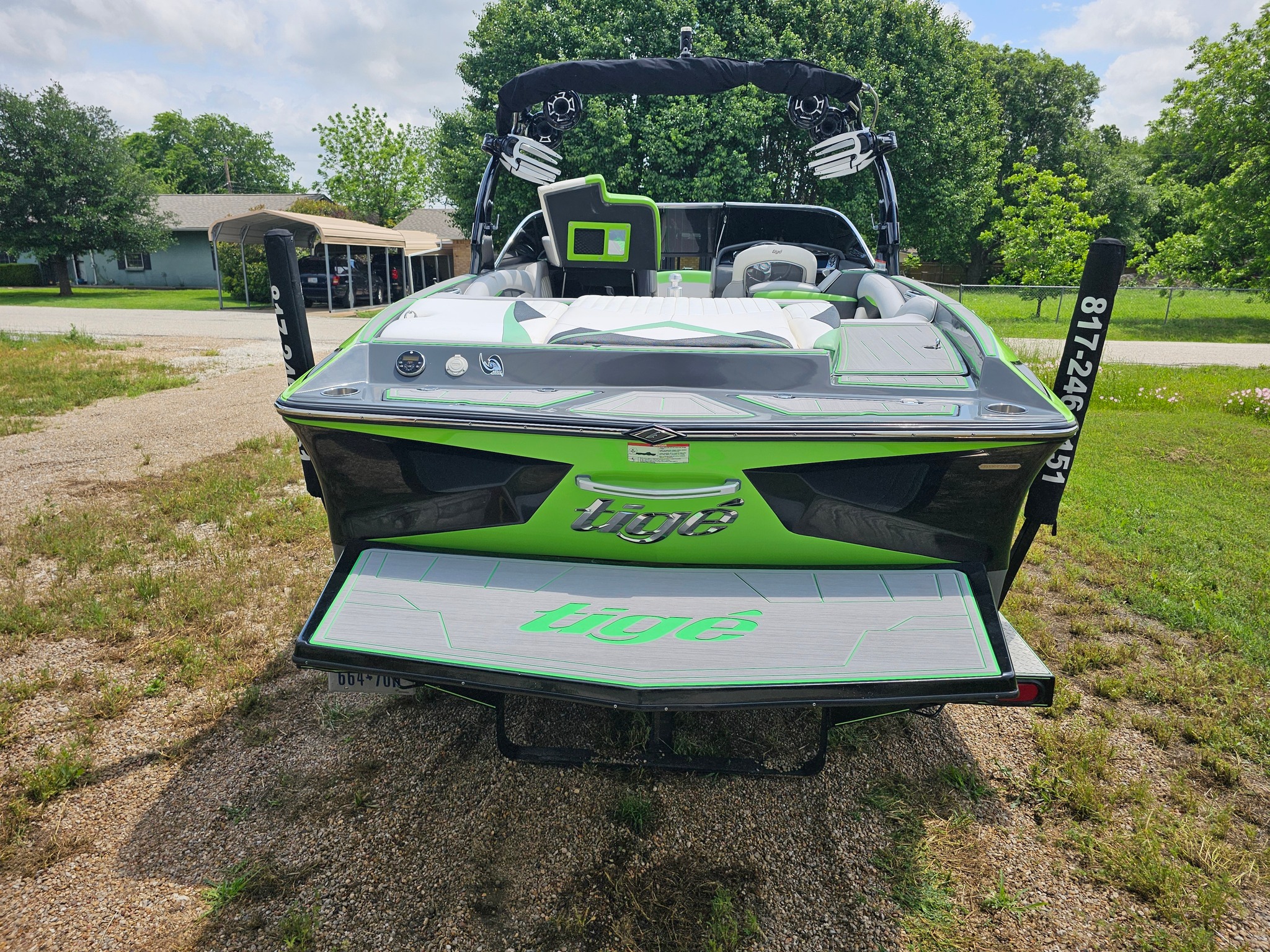 2011 Tige RZ4, PCM 343 with 262 hours, custom ordered with gray