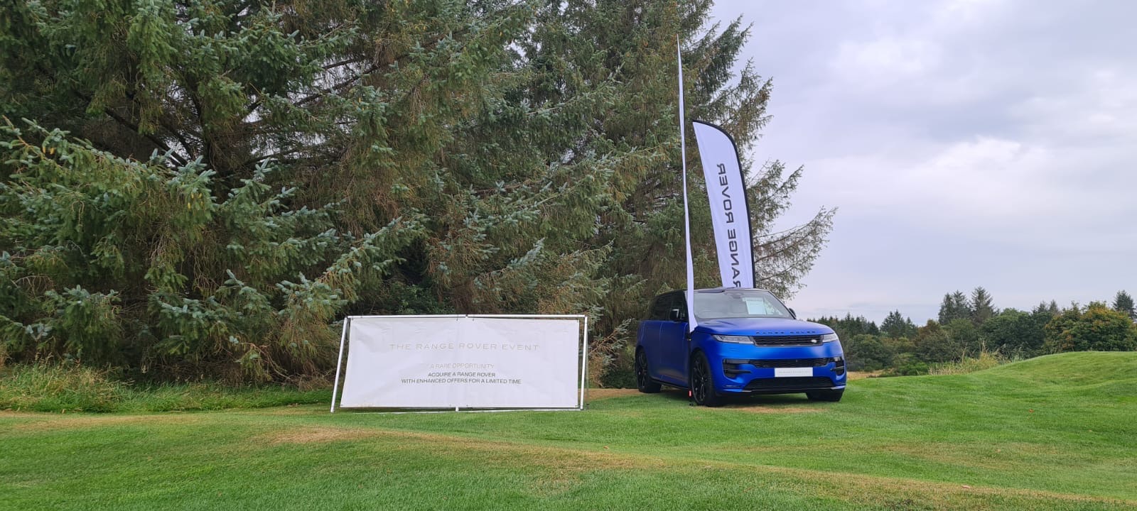 Prestige Meets Performance Our team... - Park's Land Rover | Facebook