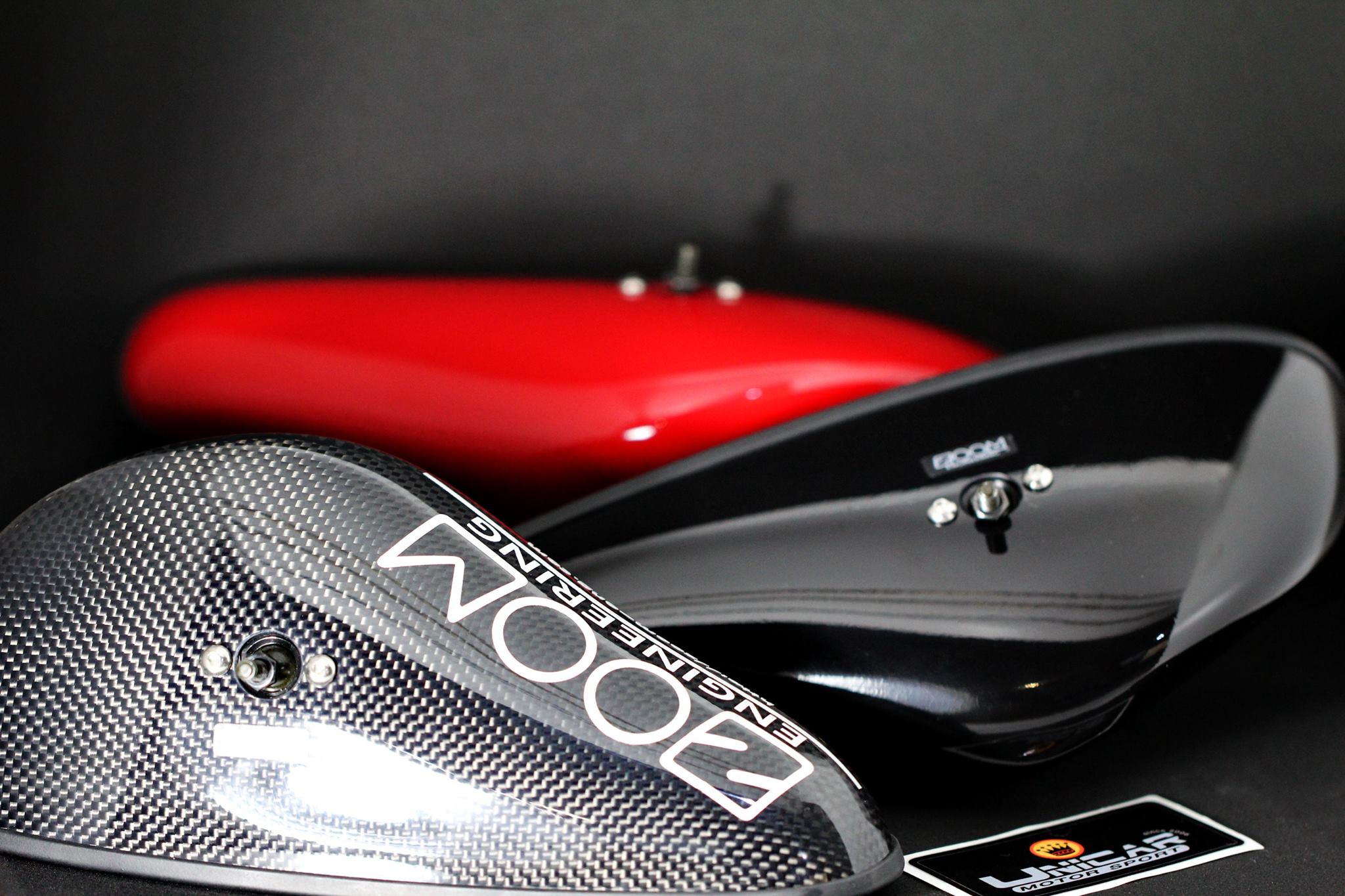 แดง ดำ carbon... - ZOOM Engineering Thailand