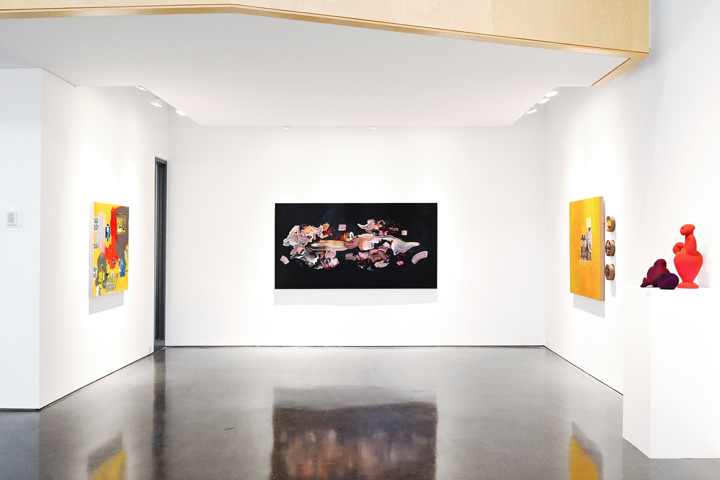 Newzones Gallery of... - Newzones Gallery of Contemporary Art