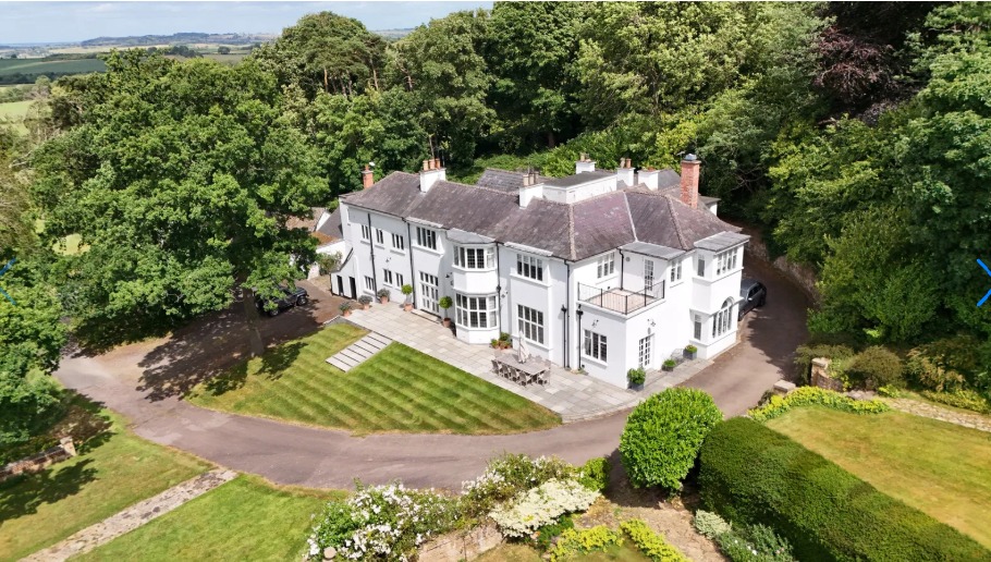 🌿 NEW TO MARKET – Sludge Hall | A... - countryandequestrian | Facebook