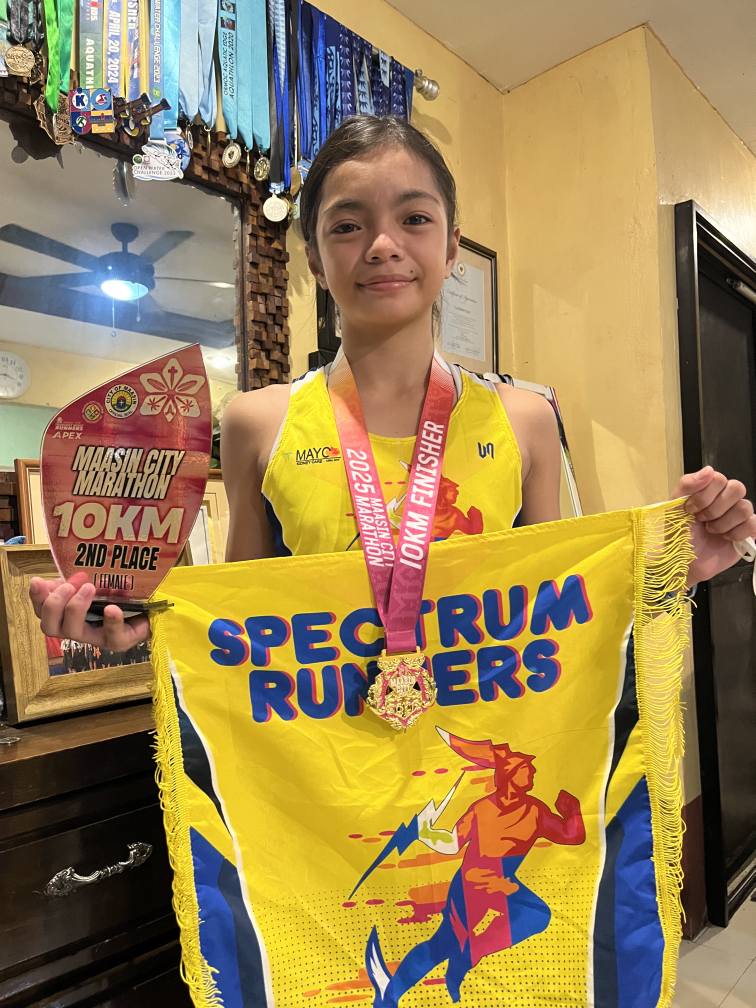 SpectrumRunners - A young female Spectrum star on the... | Facebook