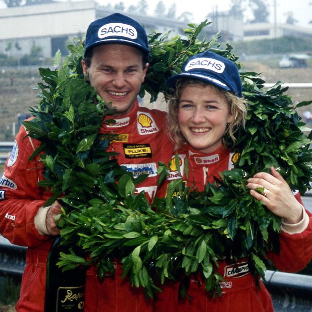 📍Lousada 🗓️ May 1994 31 years ago Kenneth and Susann each took