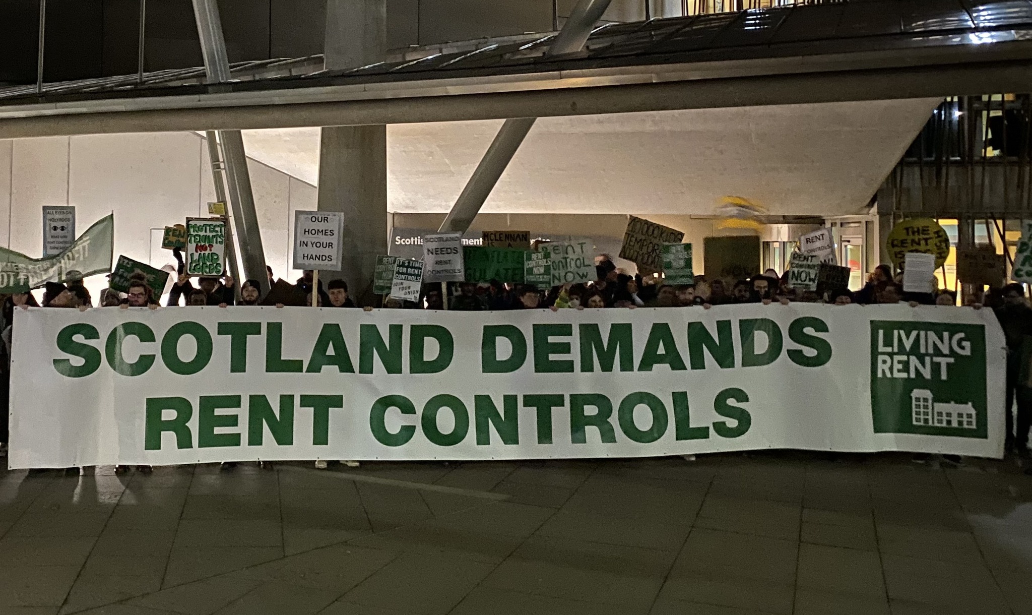 Join Living Rent's rally for rent controls on 22 September!