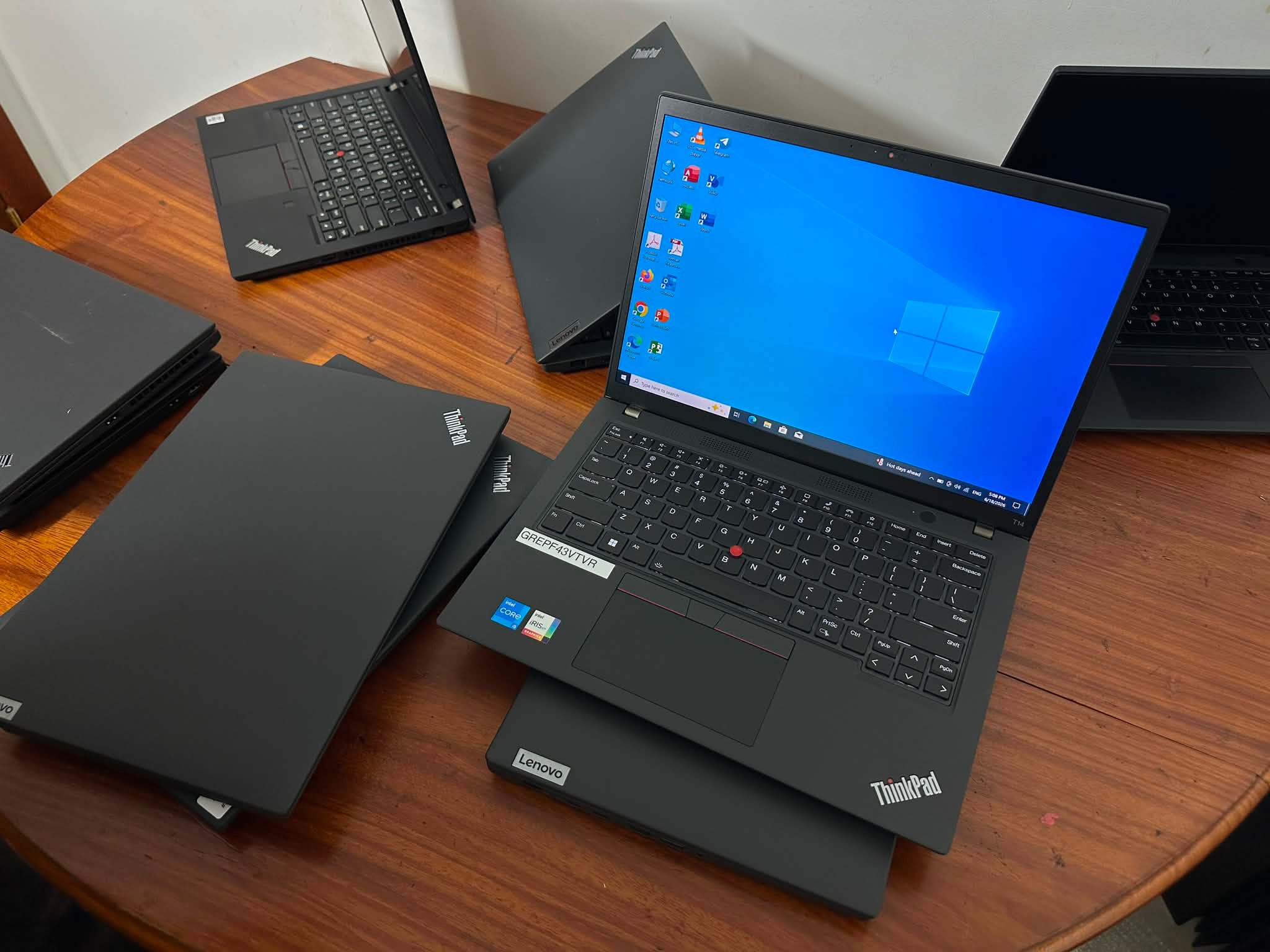 ថ្មី99.99% Business Laptops Lenovo ThinkPad T14 Gen3 CPU 