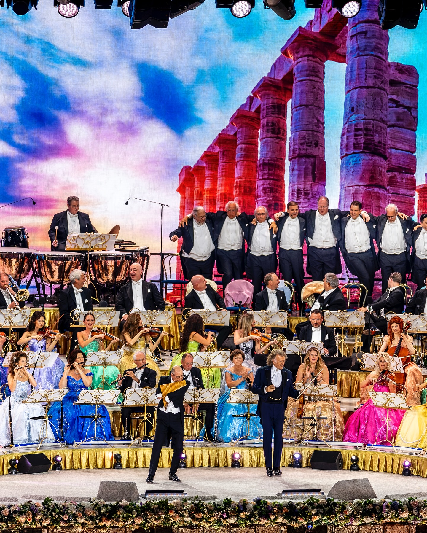 André Rieu - For more photos visit: http://www.andrerieu.com/en/news ...