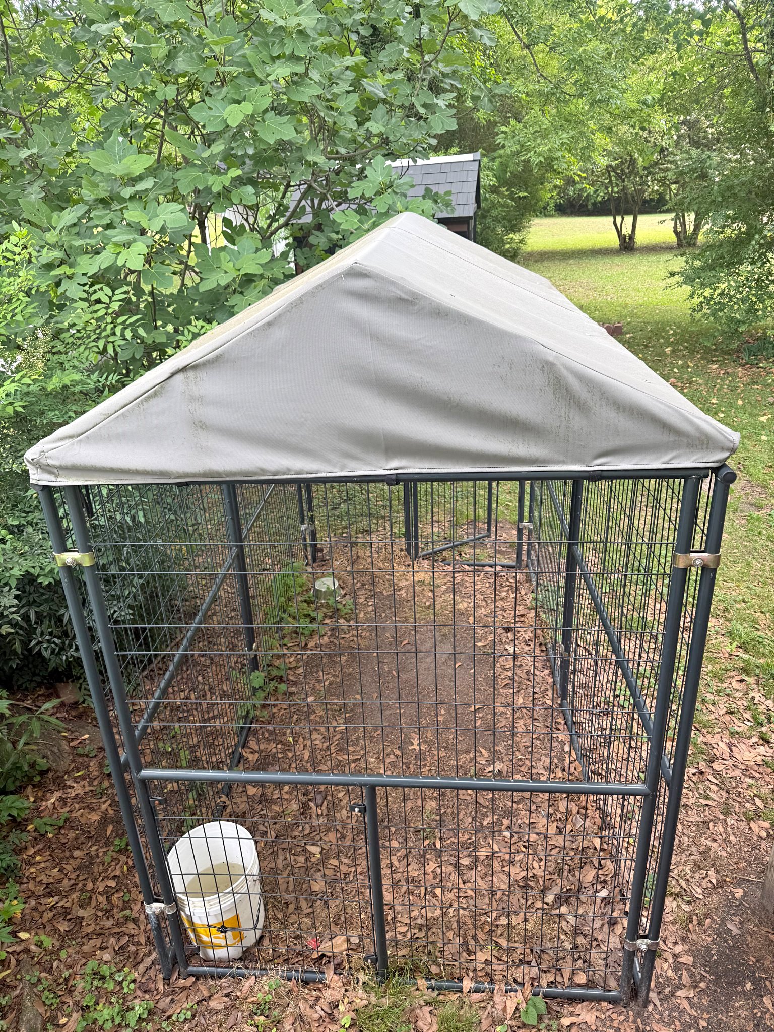 Retriever Dog Kennel and Cover by Tractor Supply - Dog Houses - Clayton