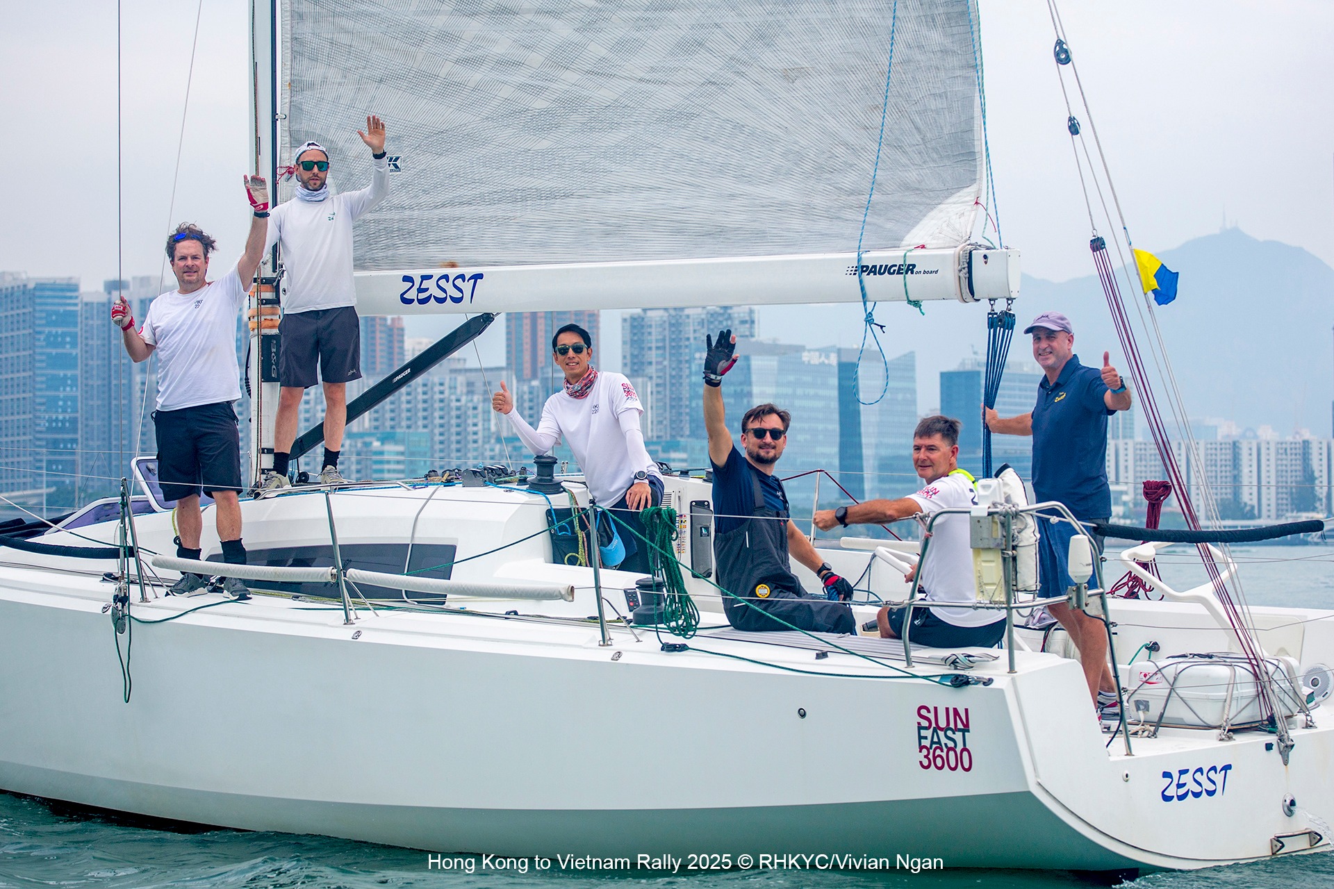 Royal Hong Kong Yacht... - Royal Hong Kong Yacht Club (RHKYC)