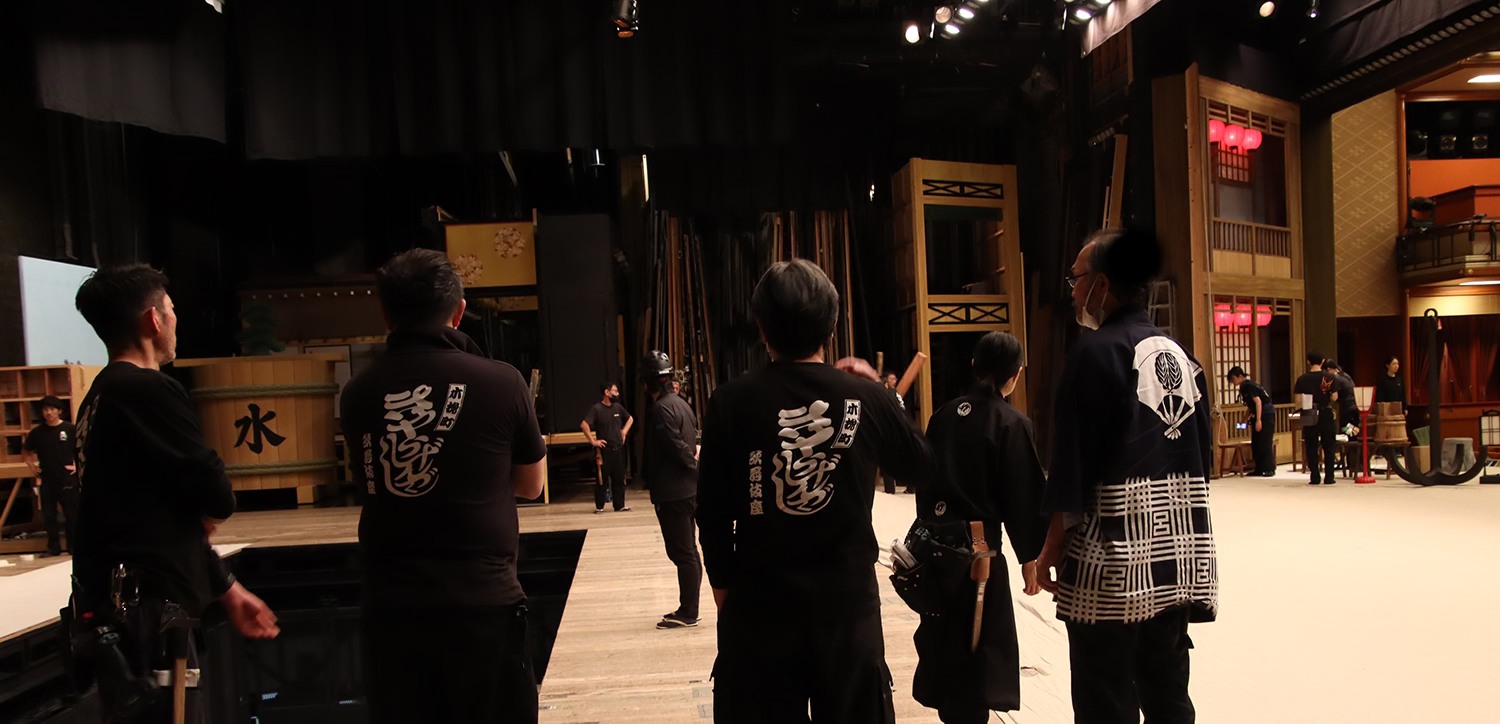 歌舞伎座舞台株式会社 - 本日、初日です！ 古典あり、新作あり。私たちも精一杯、舞台を支えてまいります。 吉例顔見世大歌舞伎 11月2日～26 ...