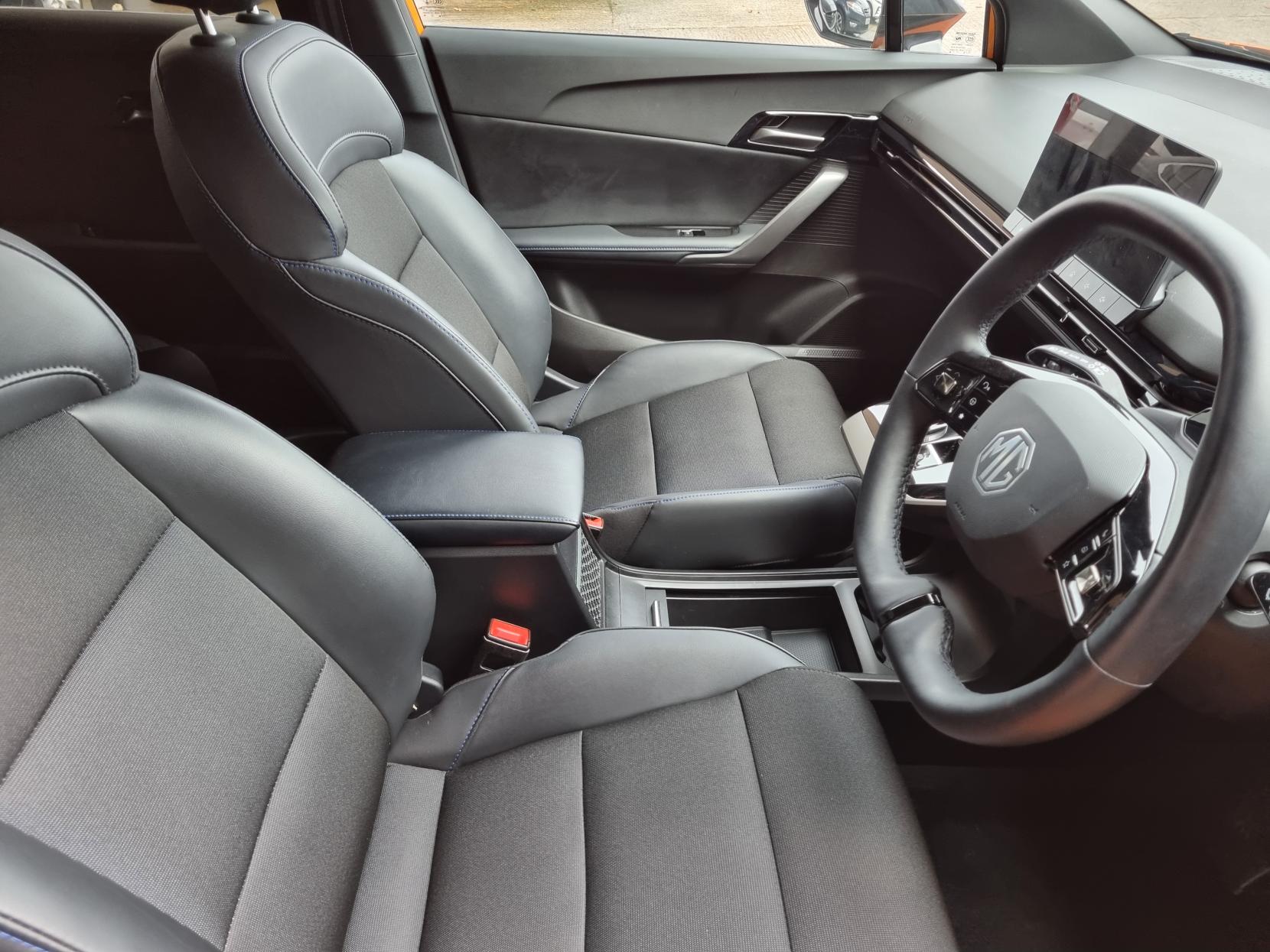 Motorvision - 2022 MG MG4 - £14,995 64kWh Trophy Long Range Hatchback ...