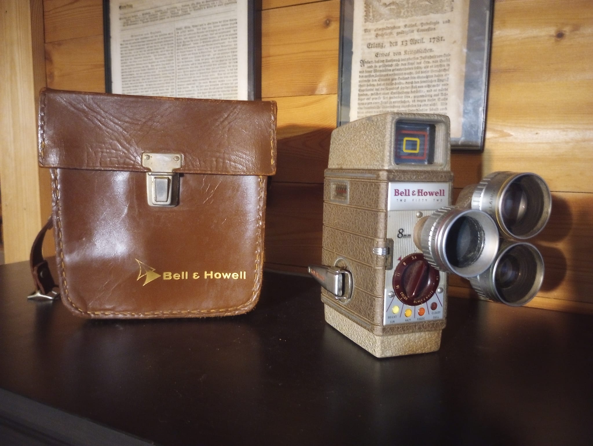 Bell & Howell 8mm camera model 134 c.1939. 3 lens turret well made.