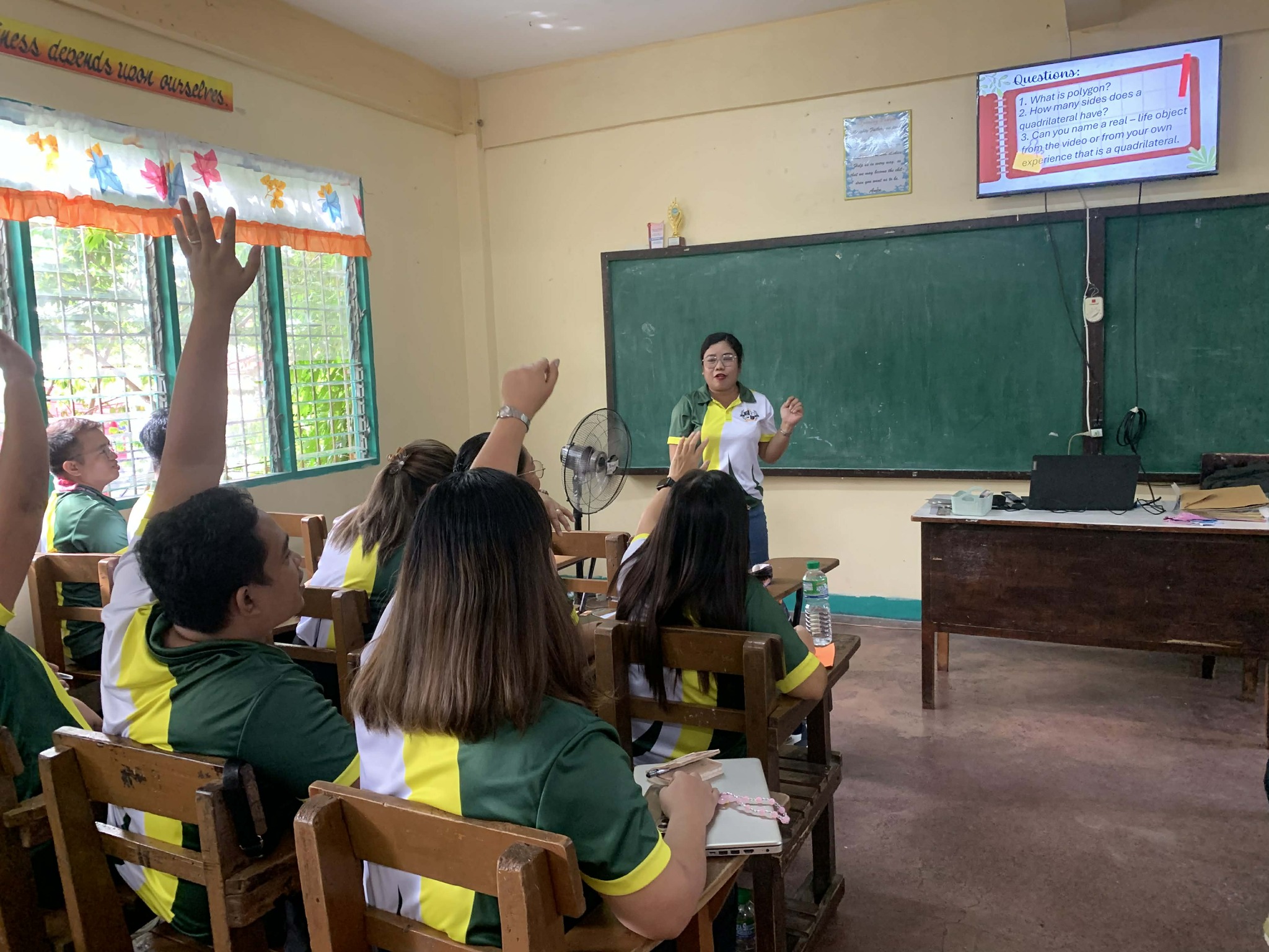 DepEd... - DepEd Tayo Blue Rizal - Angono National High School
