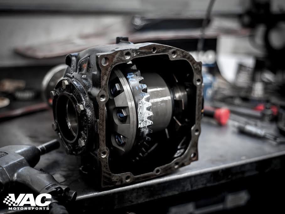 VAC - 🔧 E36 Diff in Action! 🔧 Here’s a peek at an E36 differential ...