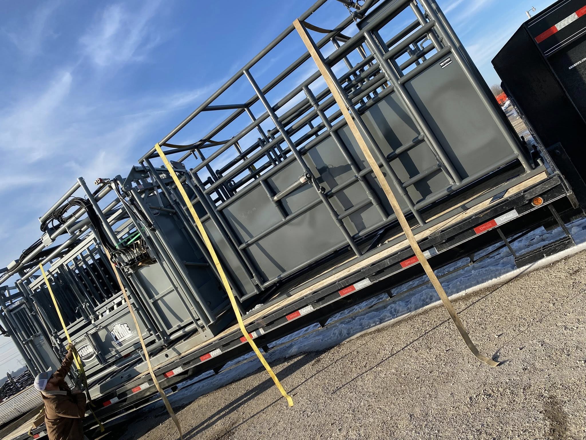 GoBob - ***ANOTHER LOAD ROLLING OUT *** This load of a Pearson Chute ...