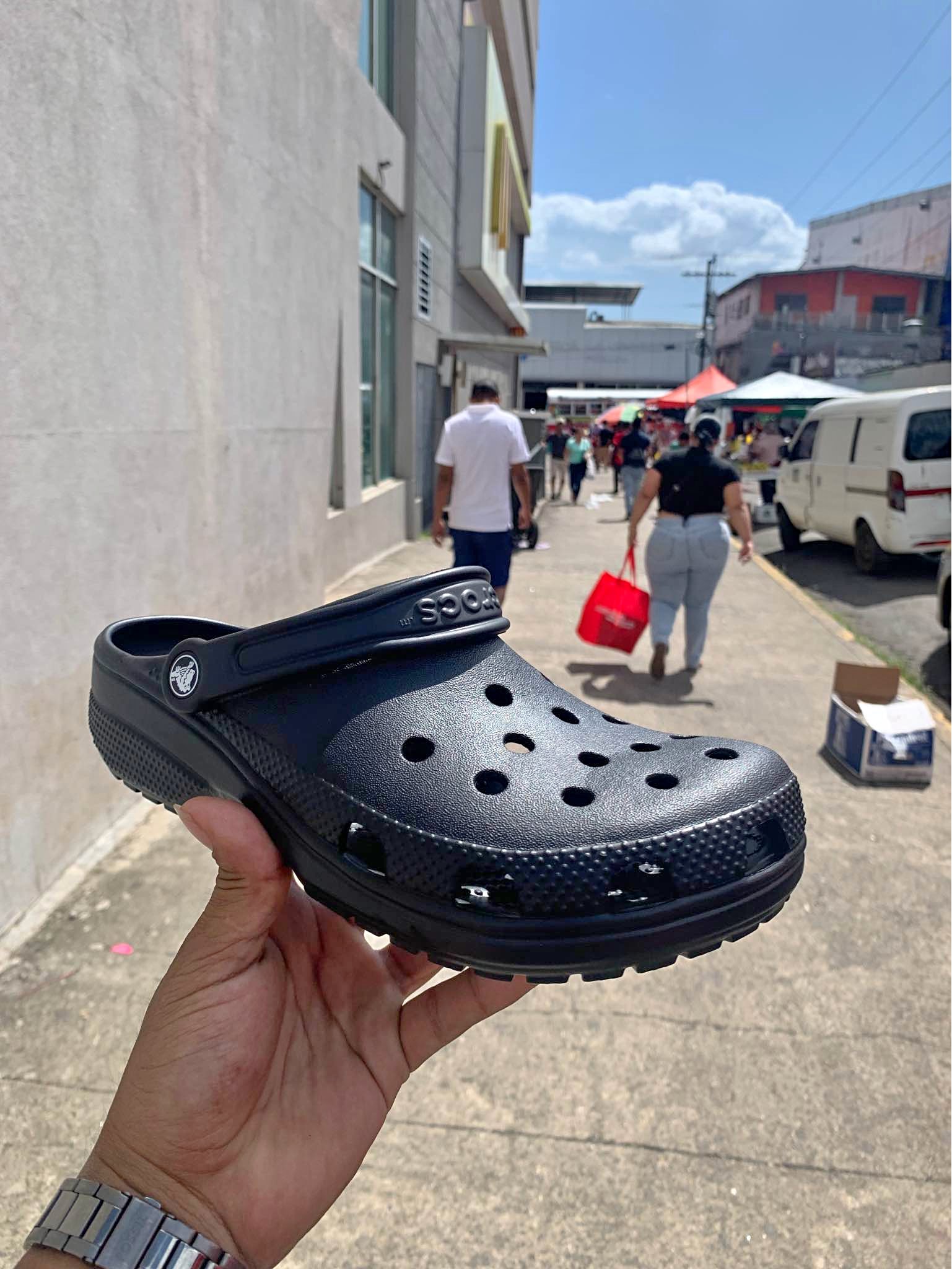 Crocs for sale in Colón, Panama | Facebook Marketplace | Facebook