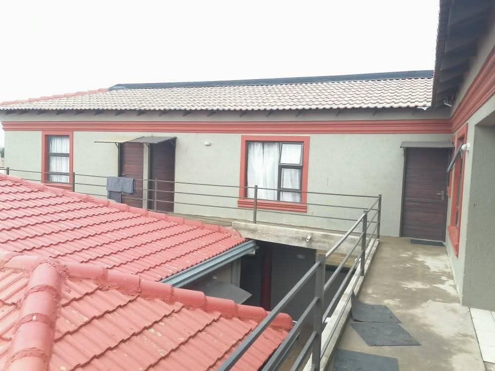 1bedroom Room (Emndeni Ext) - Property Rentals - Soweto, Gauteng ...