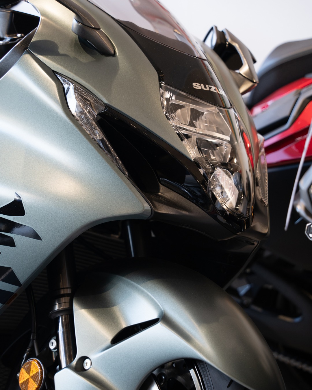 Legendary 🇯🇵 The Suzuki Hayabusa needs no introduction. It's
