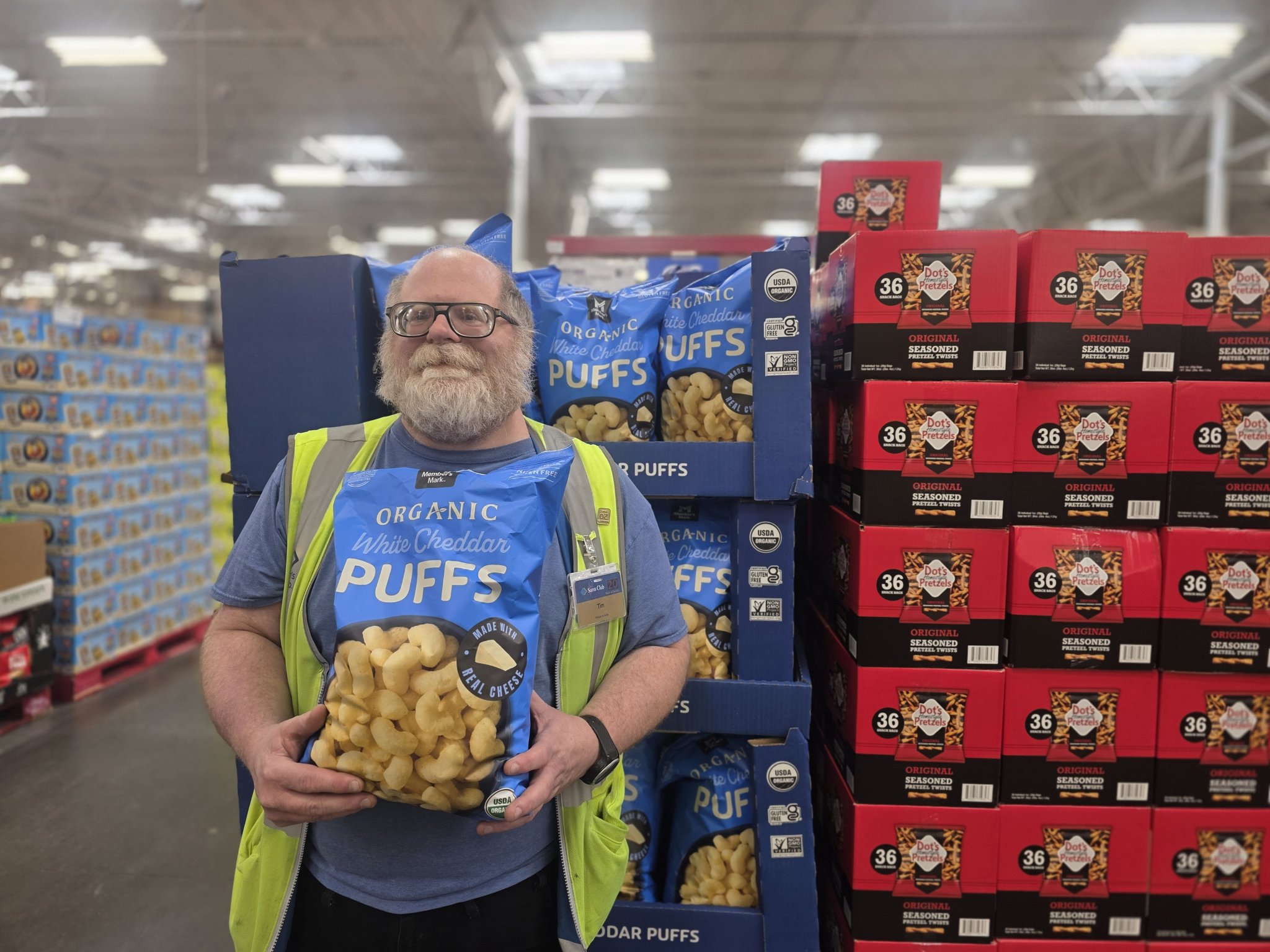 Sam's - 🧀 Snack smart with Member’s Mark™ Organic White Cheddar Puffs ...