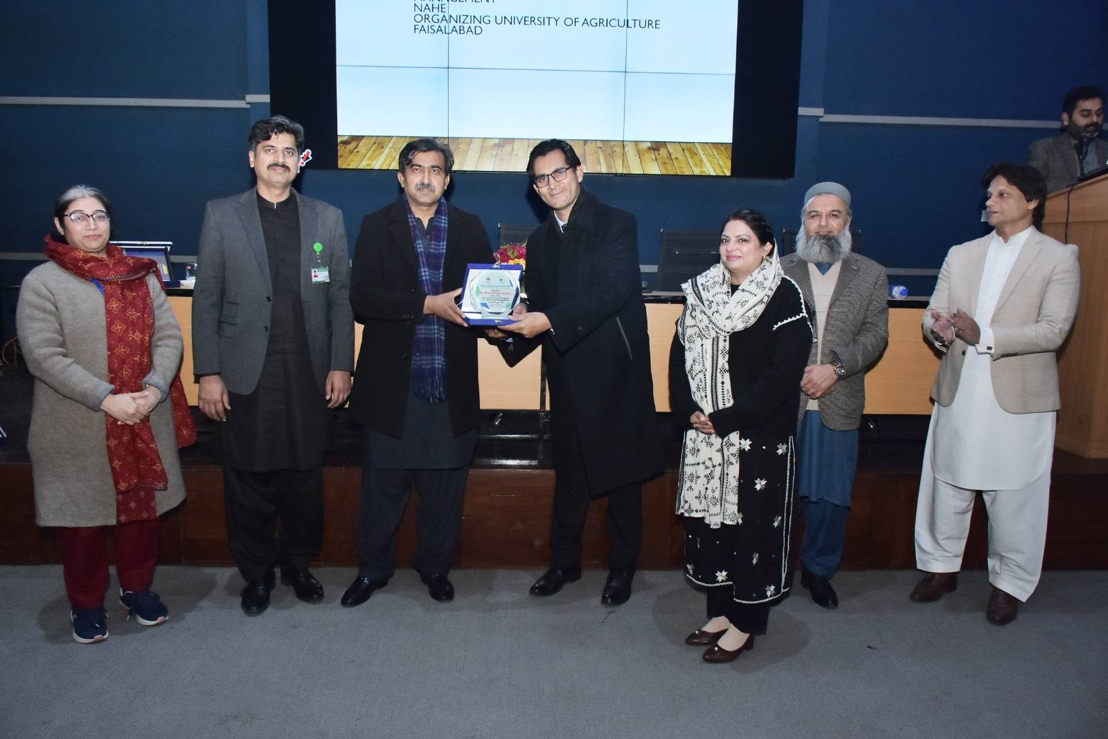 Universit... - University of Agriculture Faisalabad - Official