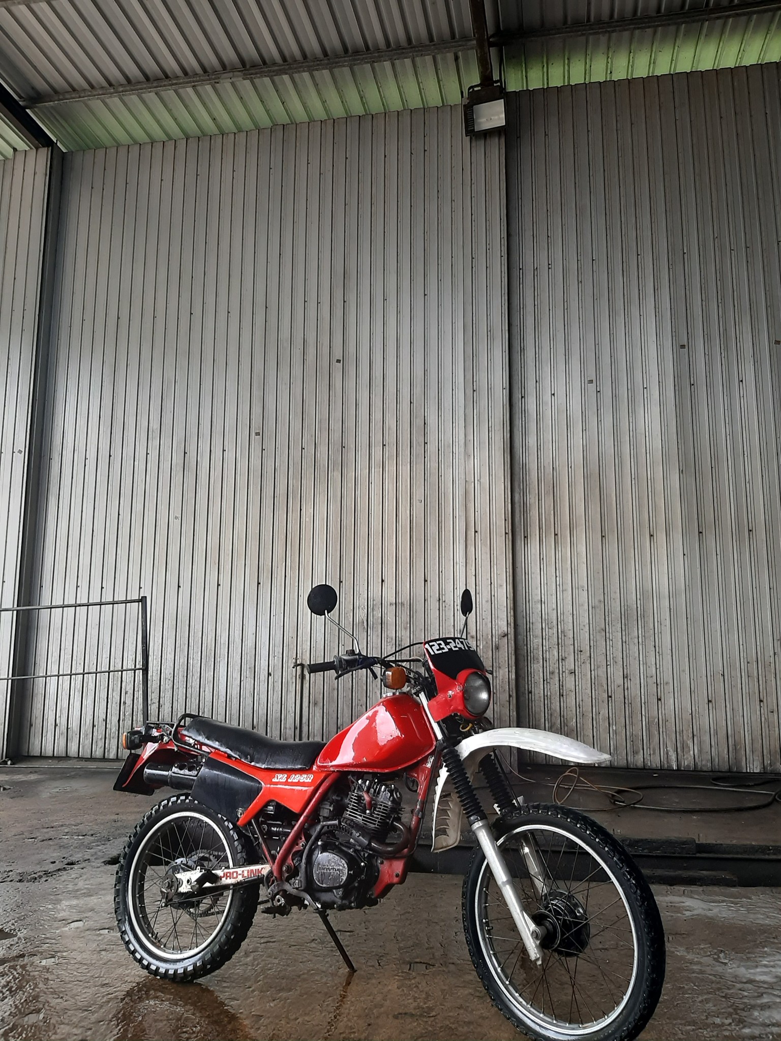 tracker & wrx පිස්සෝ new | Honda XL125r 1986 | Facebook