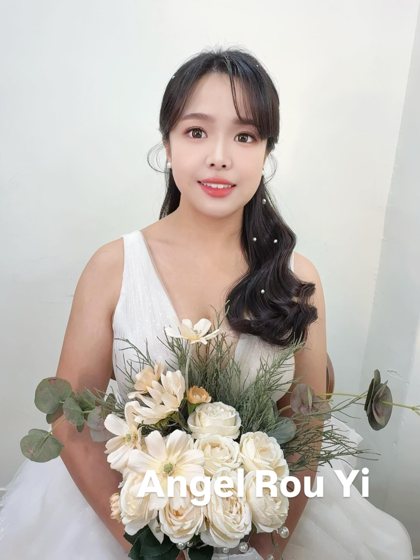 Angel rou yi 時尚造型美學/新娘秘書/韓系自然彩妝/蓬鬆編髮/浪漫不凋花/