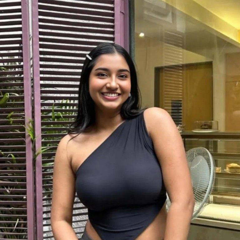 Actress Gallery With MM
