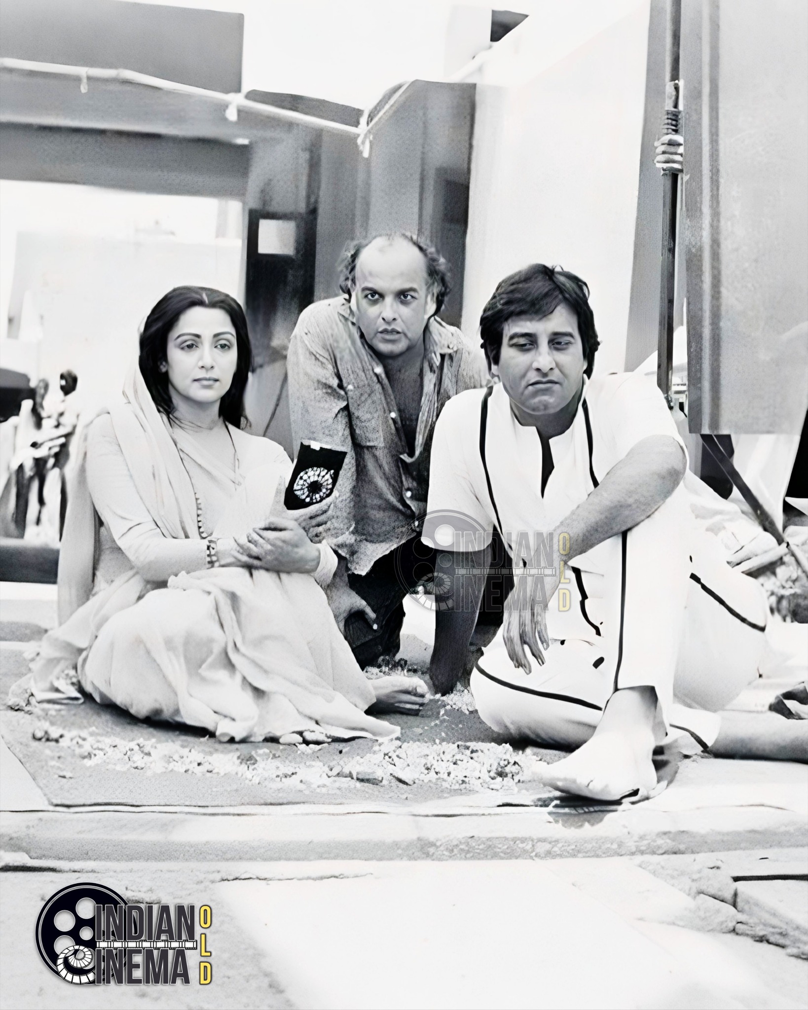 Indian - Vinod Khanna and Hema Malini with director Mahesh Bhatt on the ...