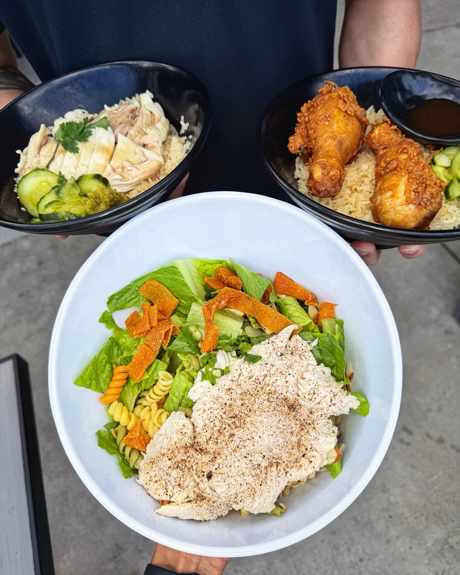 Crisp, fresh, and full of crunch 🥗... - Maxwell Chicken Rice | Facebook