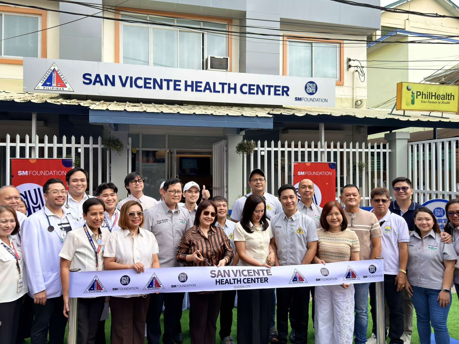 inquirer-look-sm-foundation-in-partnership-with-the-local
