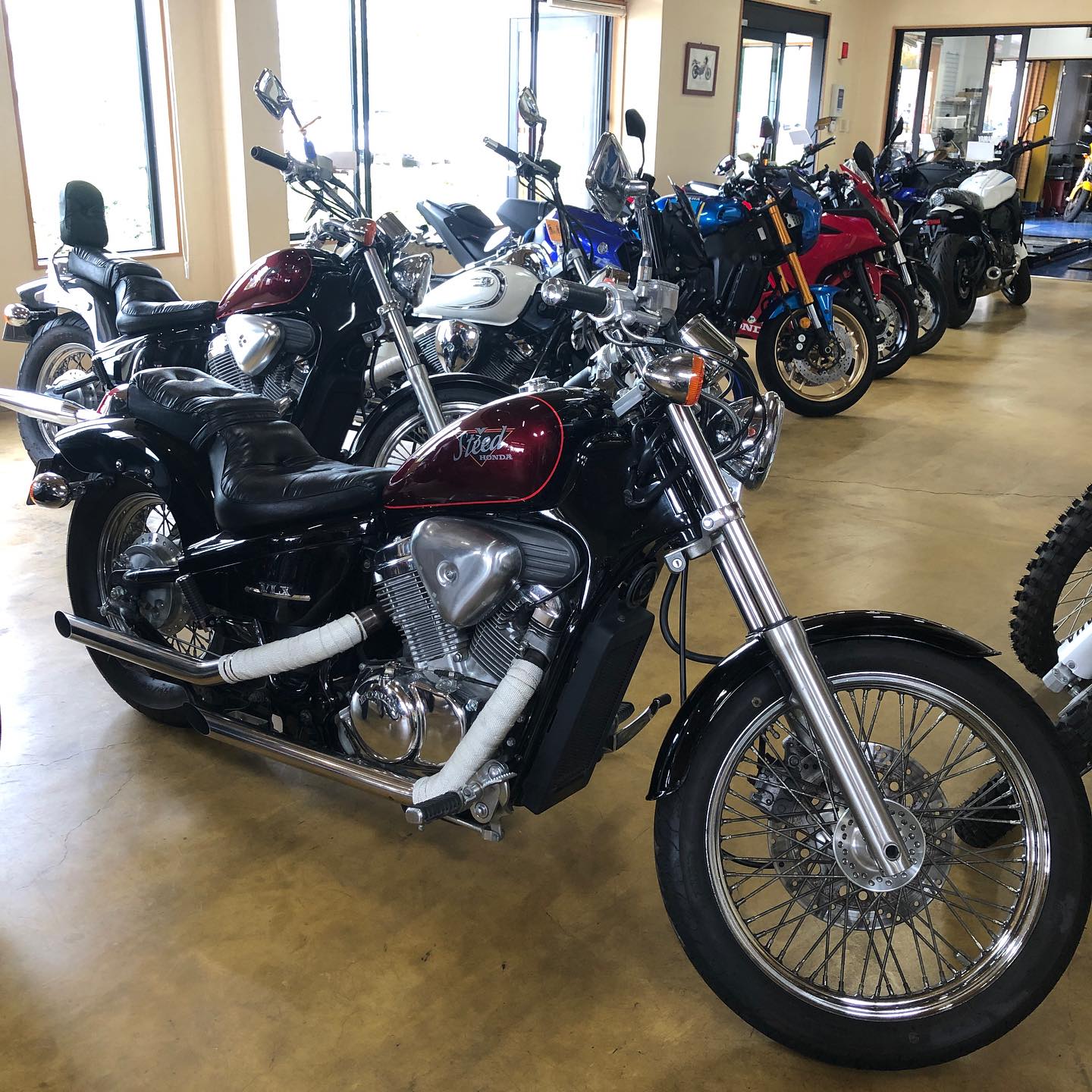 ホンダ スティード400 入荷しました❗️ 走行距離 3,655km ピッカピカ 