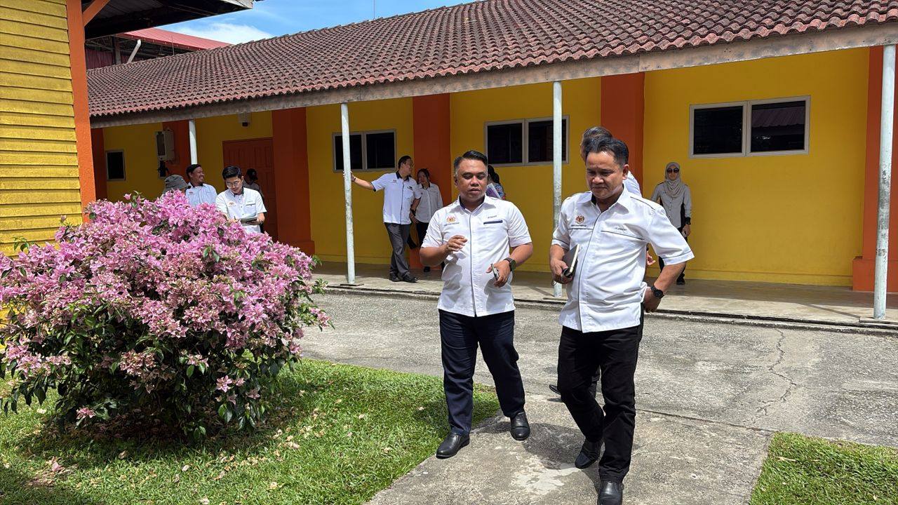 SMK Three Rivers | Mukah