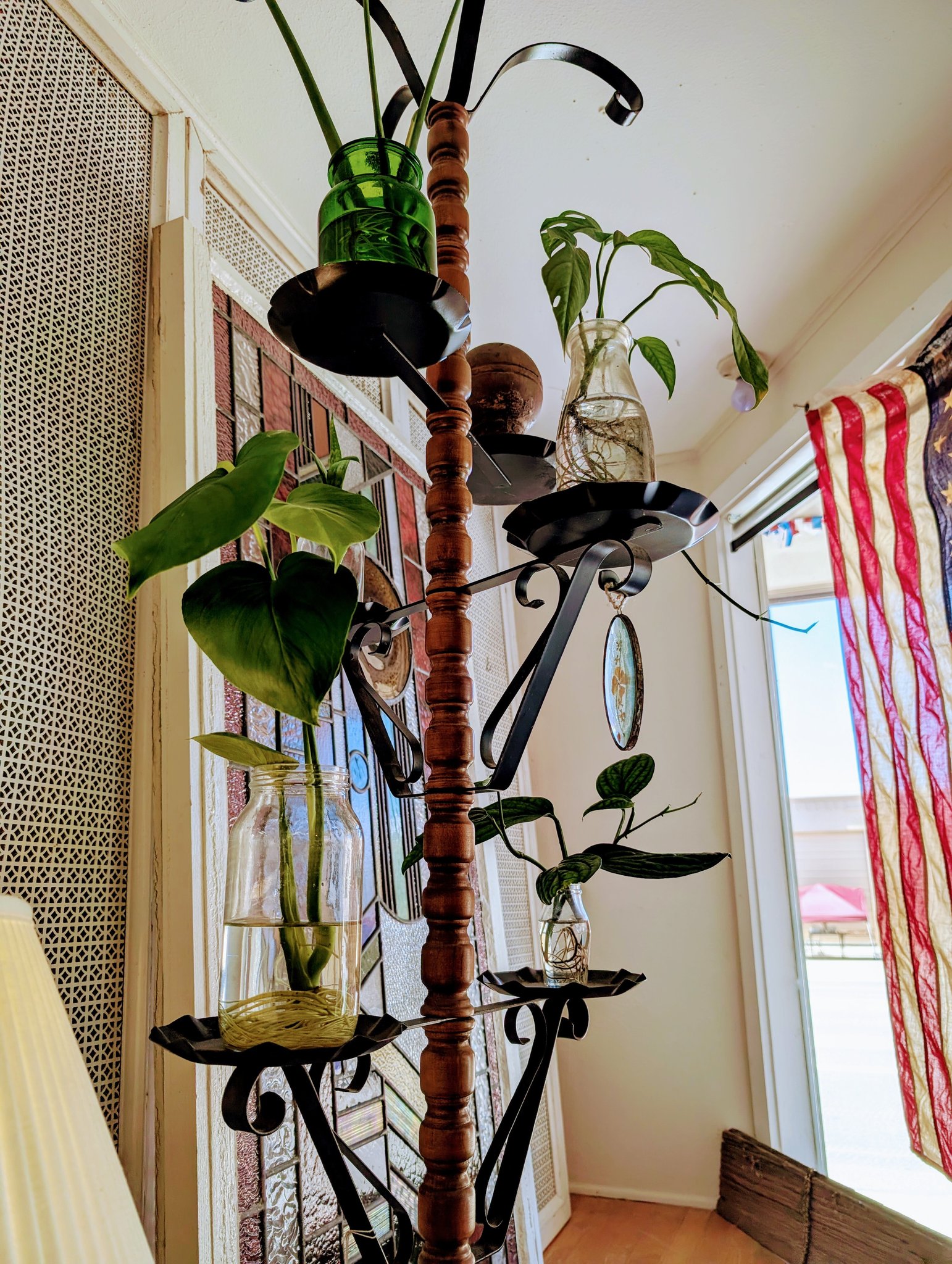 Fabulous Vintage Wrought Iron Spiral Staircase Plant Stand ?