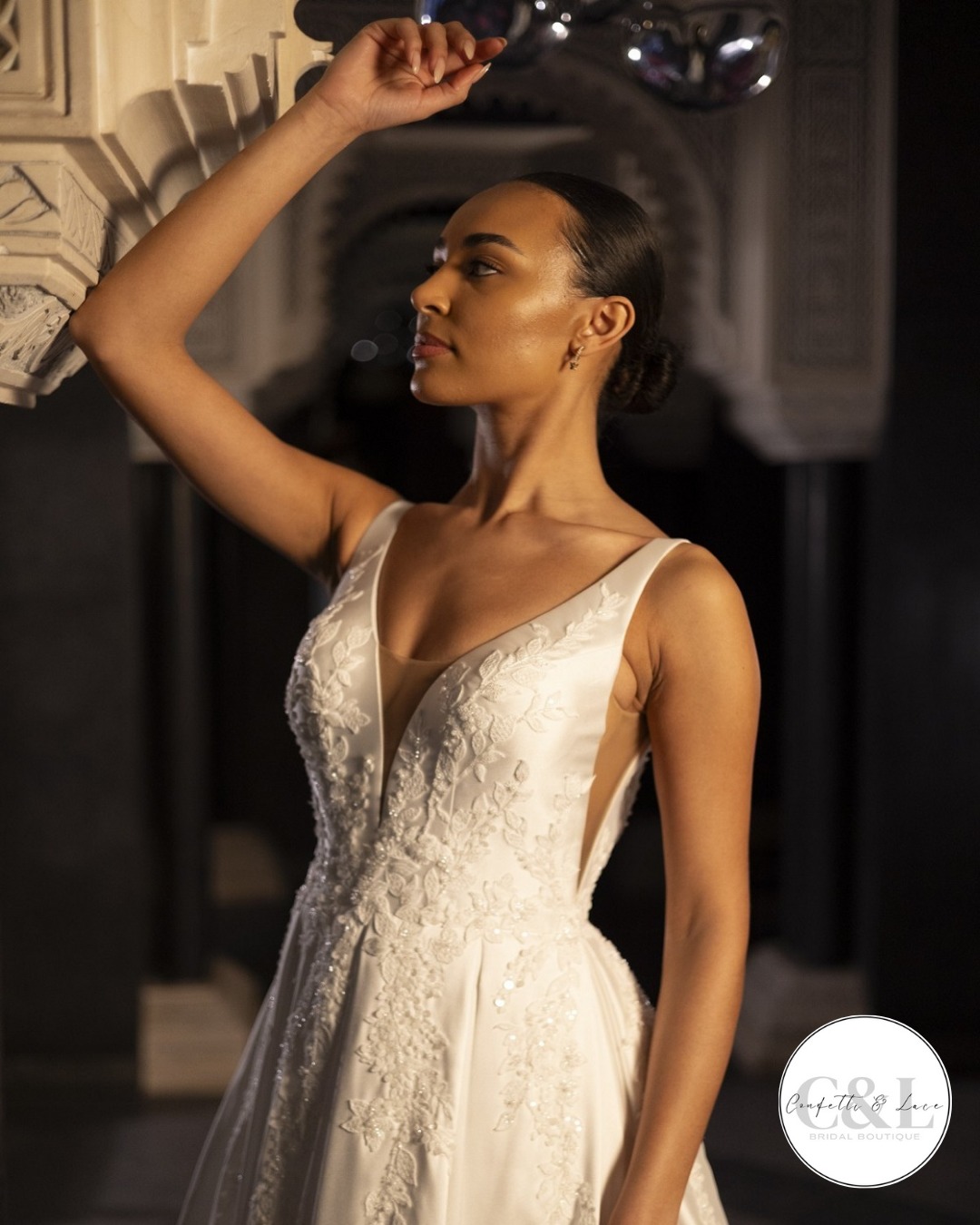 white bridesmaid dress with black sash Classic Dolly 100% handmade from internationally Google_Disable What Bra to Wear Size:16.5 x 36