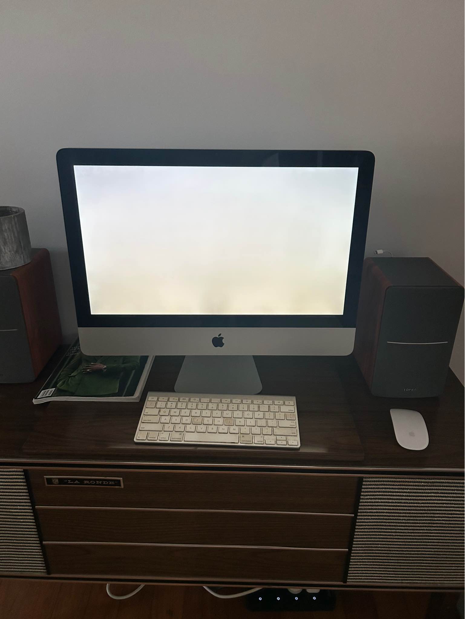 Apple iMac 27” / 21.5” (Late 2009) – Working - Desktop Computers ...